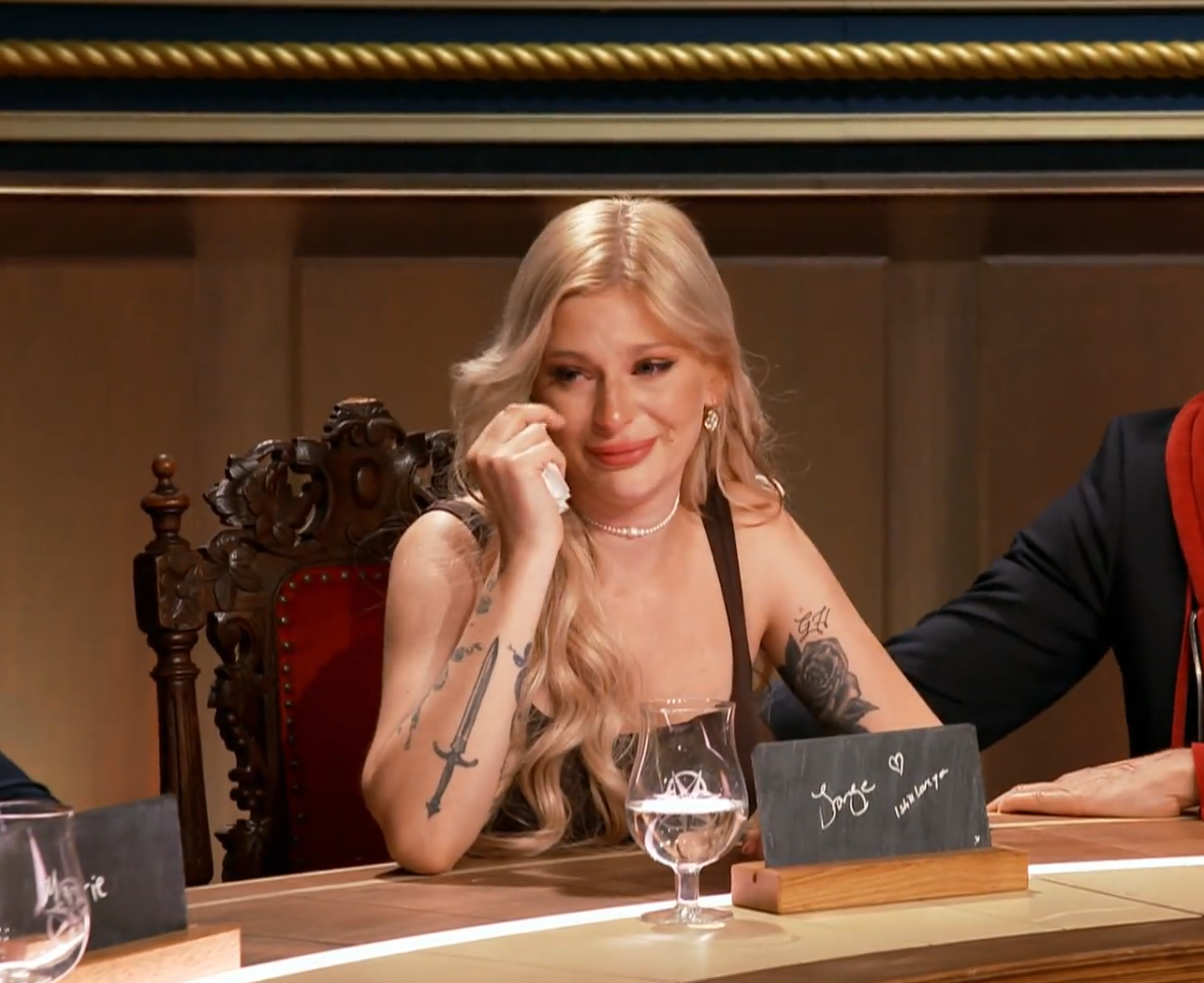 Marie Reim: Zusammenbruch am RTL-Set – Psychologin greift ein