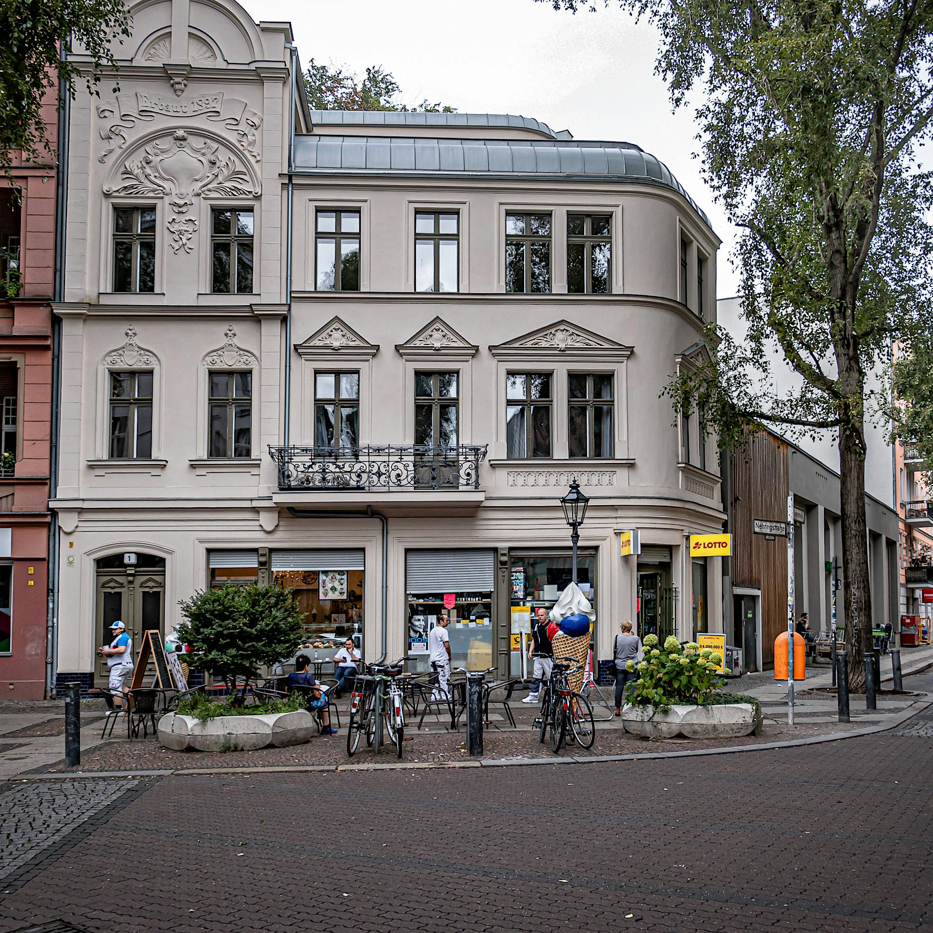 Charlottenburg-Wilmersdorf: Nachbarschaft Klausenerplatz bleibt Milieuschutzgebiet