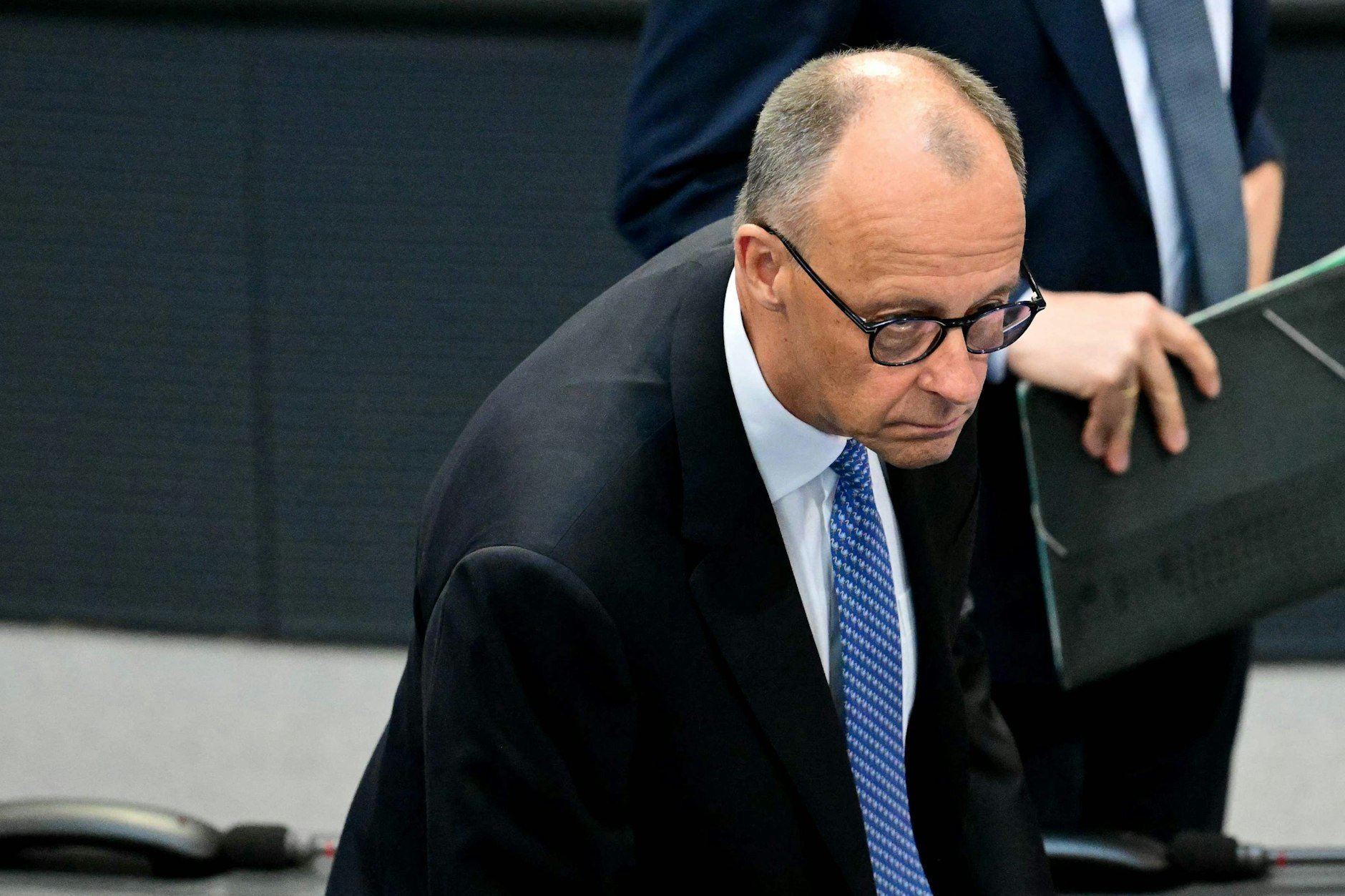 Der designierte Bundeskanzler Friedrich Merz (CDU) verpasste im ersten Wahlgang die absolute Mehrheit.