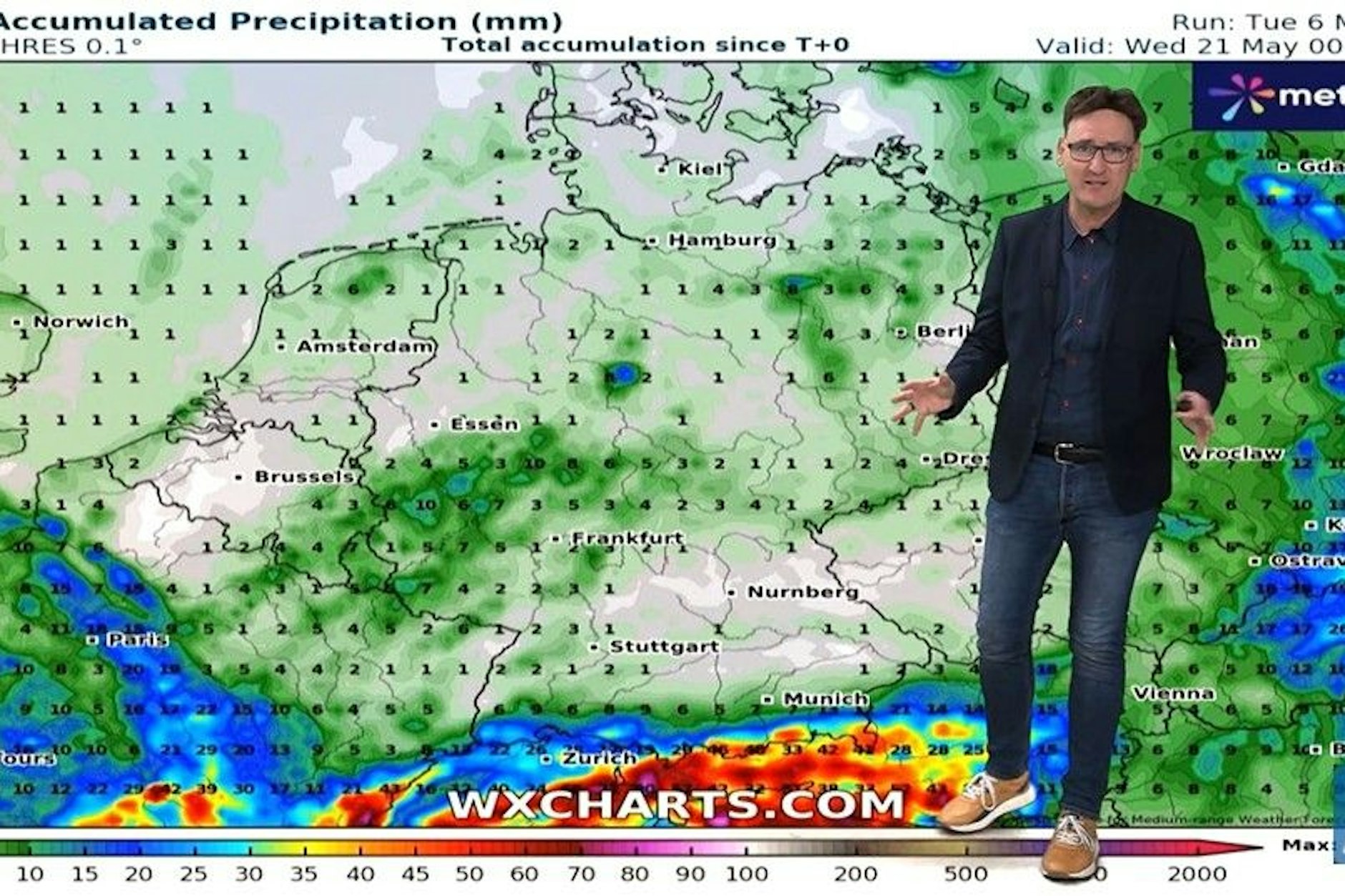 Diplom-Meteorologe Dominik Jung weiß: Das Wetter bleibt festgefahren, es ändert sich erstmal nichts.