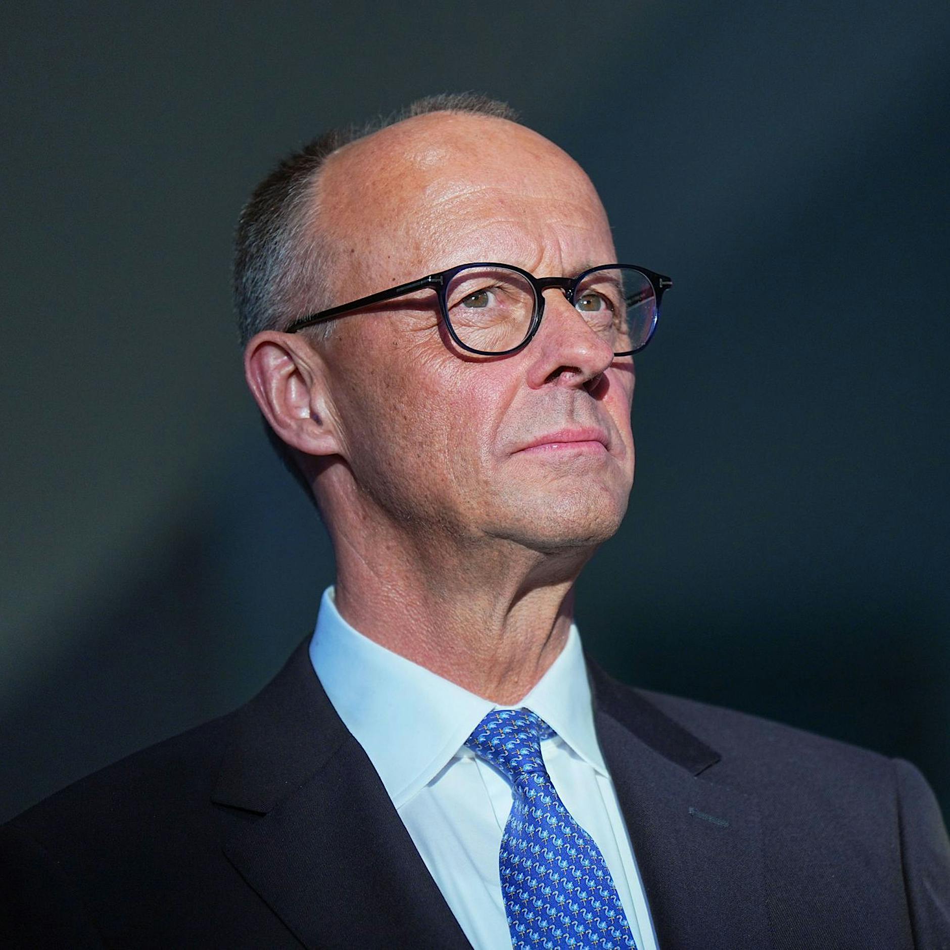 Wird Deutschland autoritär? Auch hier darf man Exzellenzen nicht „Schwachkopf“ nennen