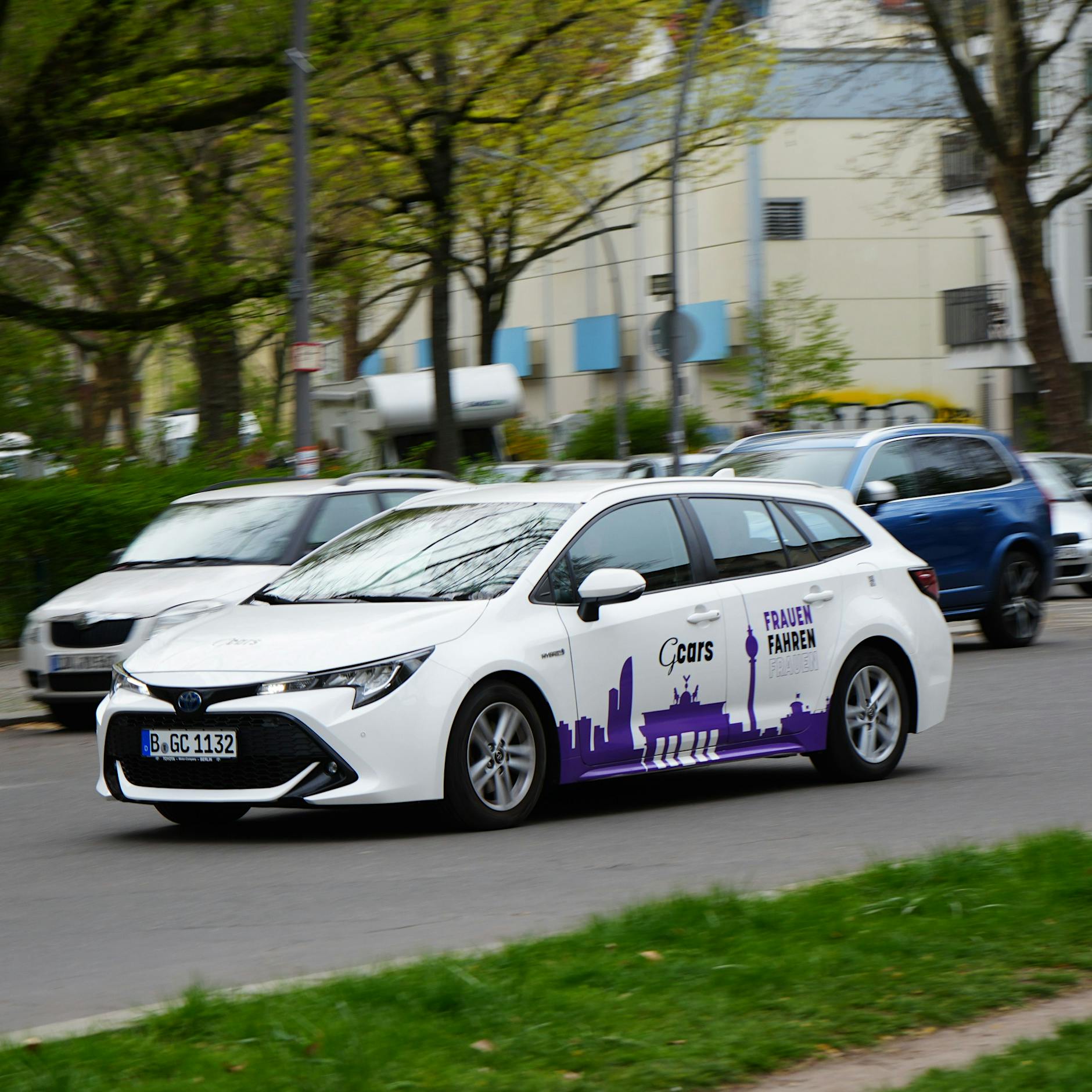 Berliner Taxi von Frauen für Frauen: Mit G-Cars ohne Männer ans Ziel