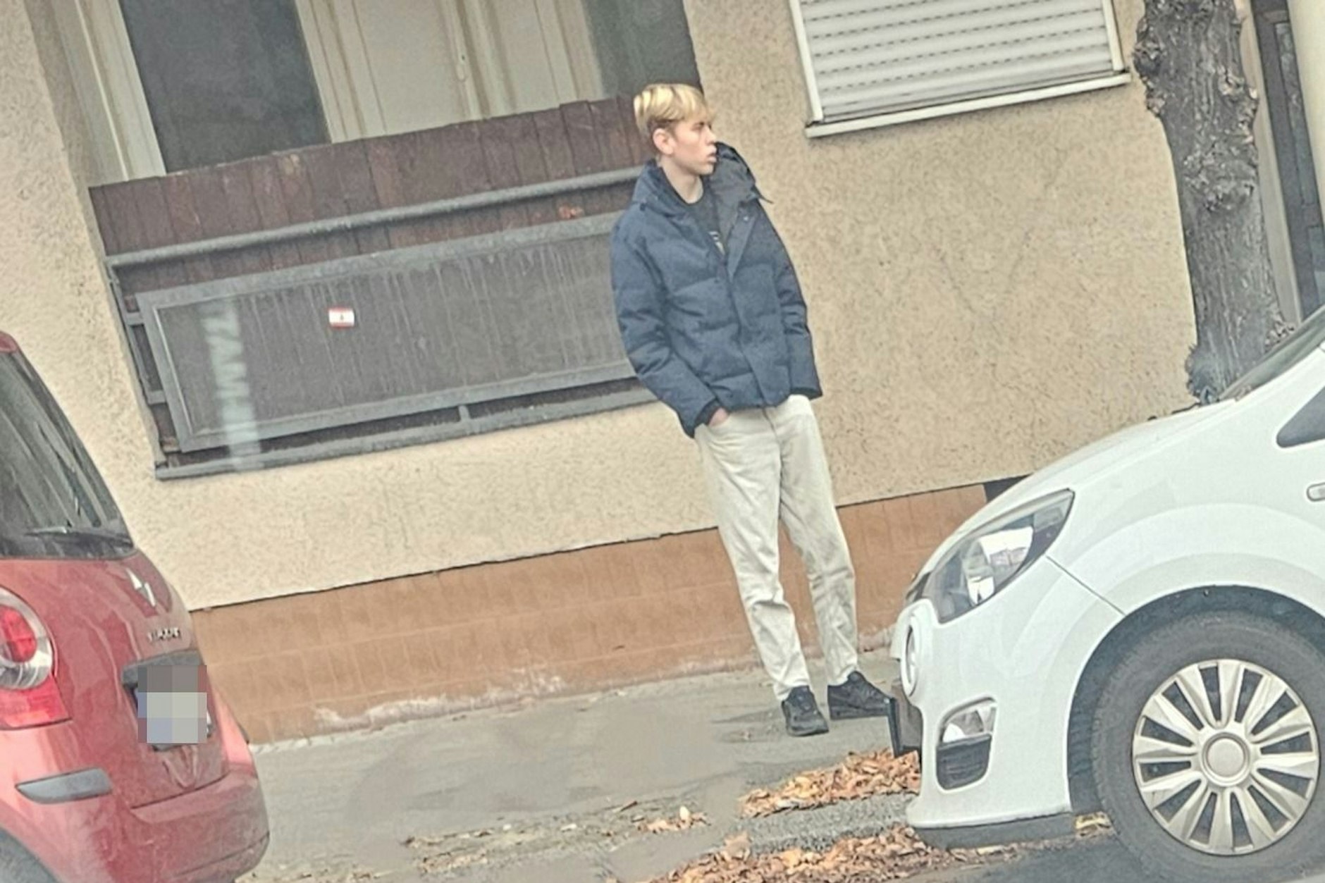 Die Polizei sucht nach diesem Mann. 