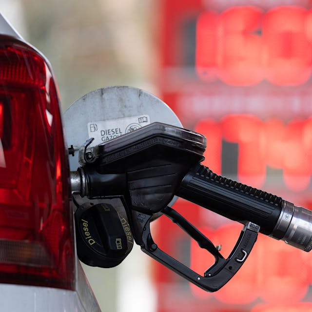 Trotz CO2-Aufschlag: Darum wird Benzin gerade immer billiger