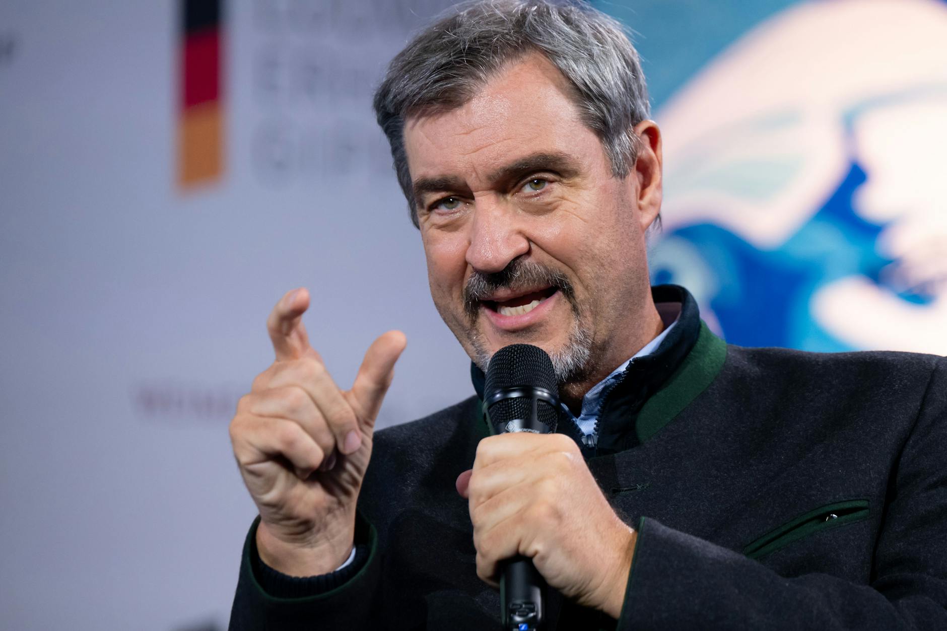 Bayerns Ministerpräsident Markus Söder äußerte sich zurückhaltend zum AfD-Verbotsverfahren.