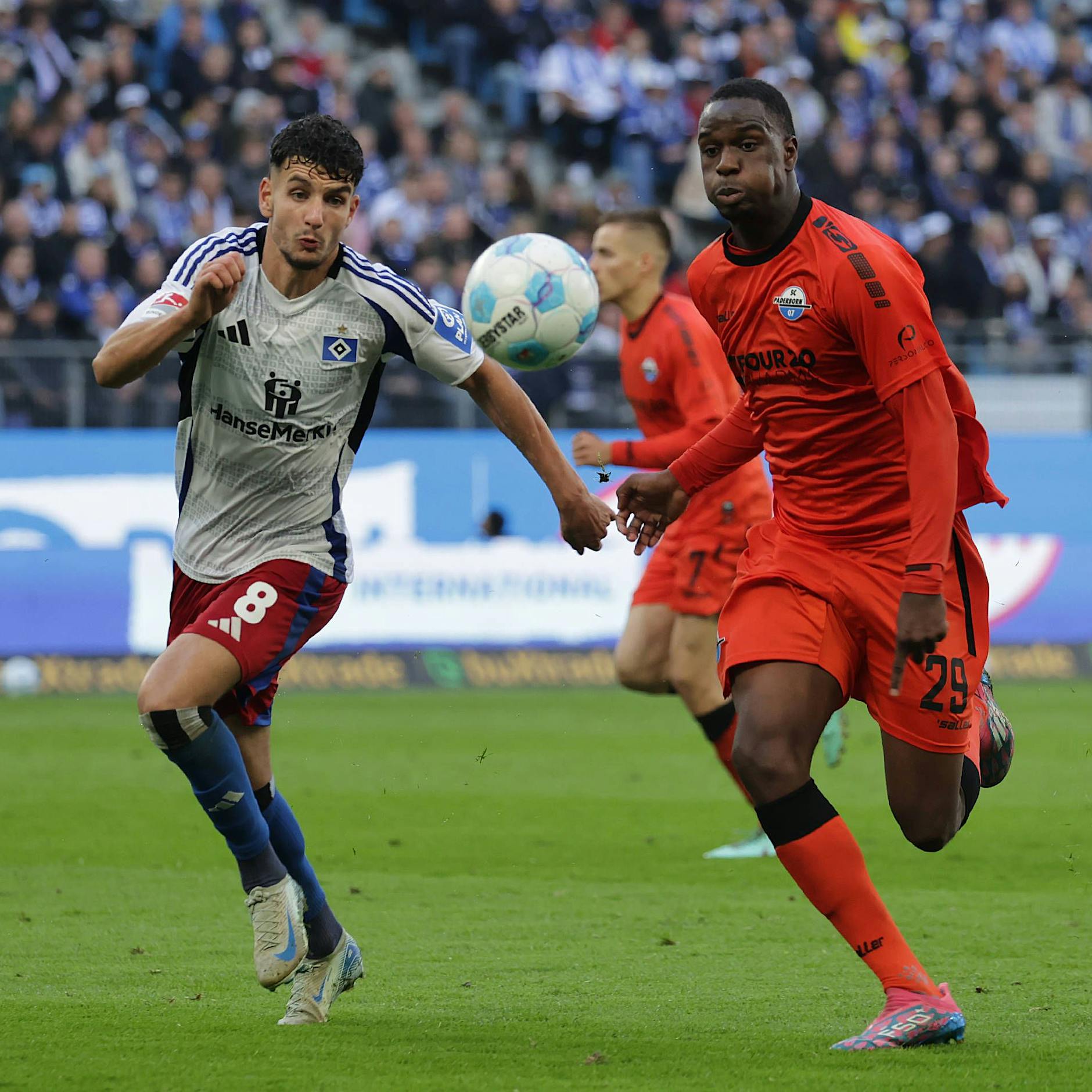 Transferpoker: 1. FC Union fährt beim Hollerbach-Ersatz zweigleisig!