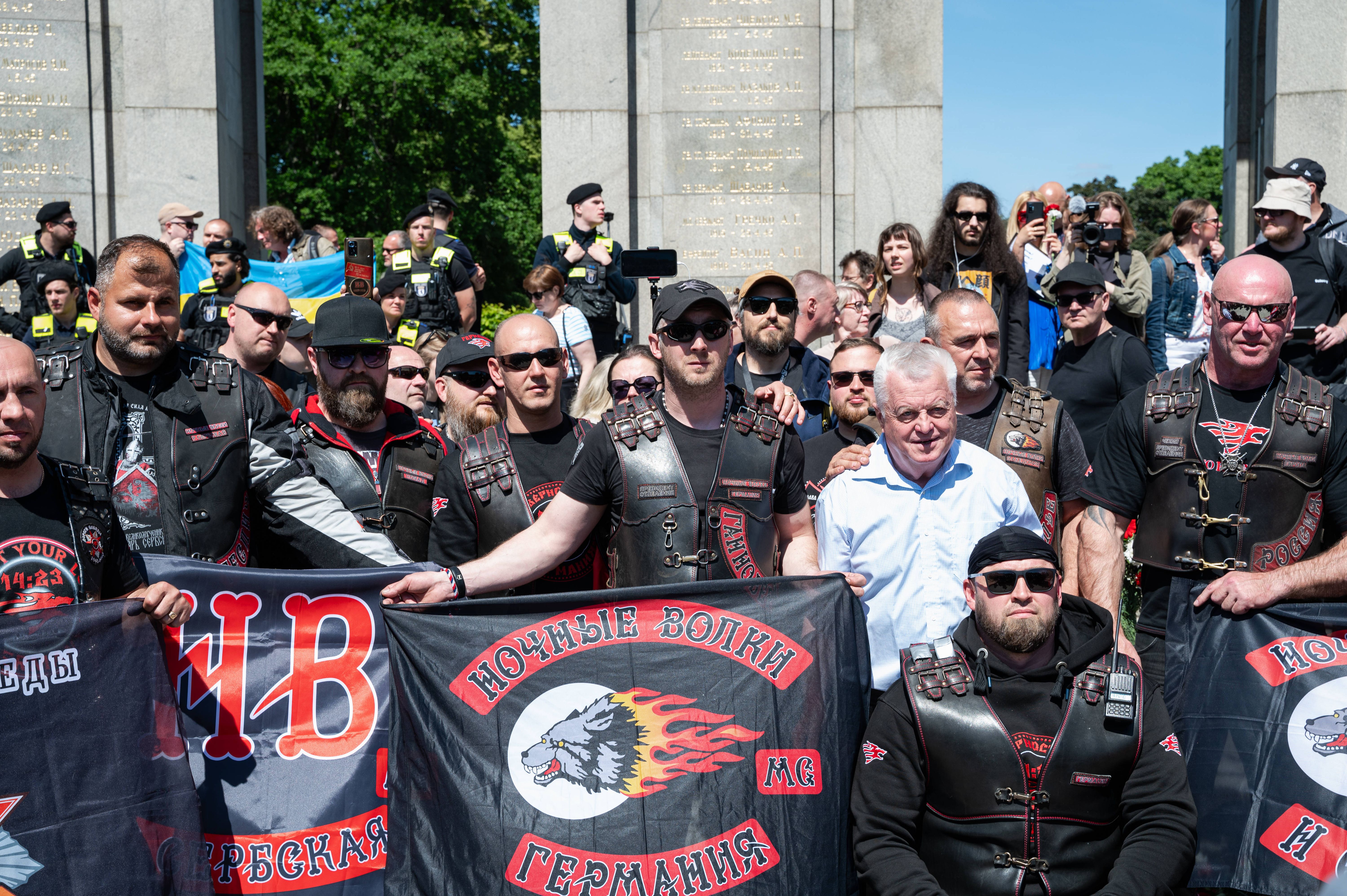 Image - Hier rollen Putins Nachtwölfe am 9. Mai durch Berlin