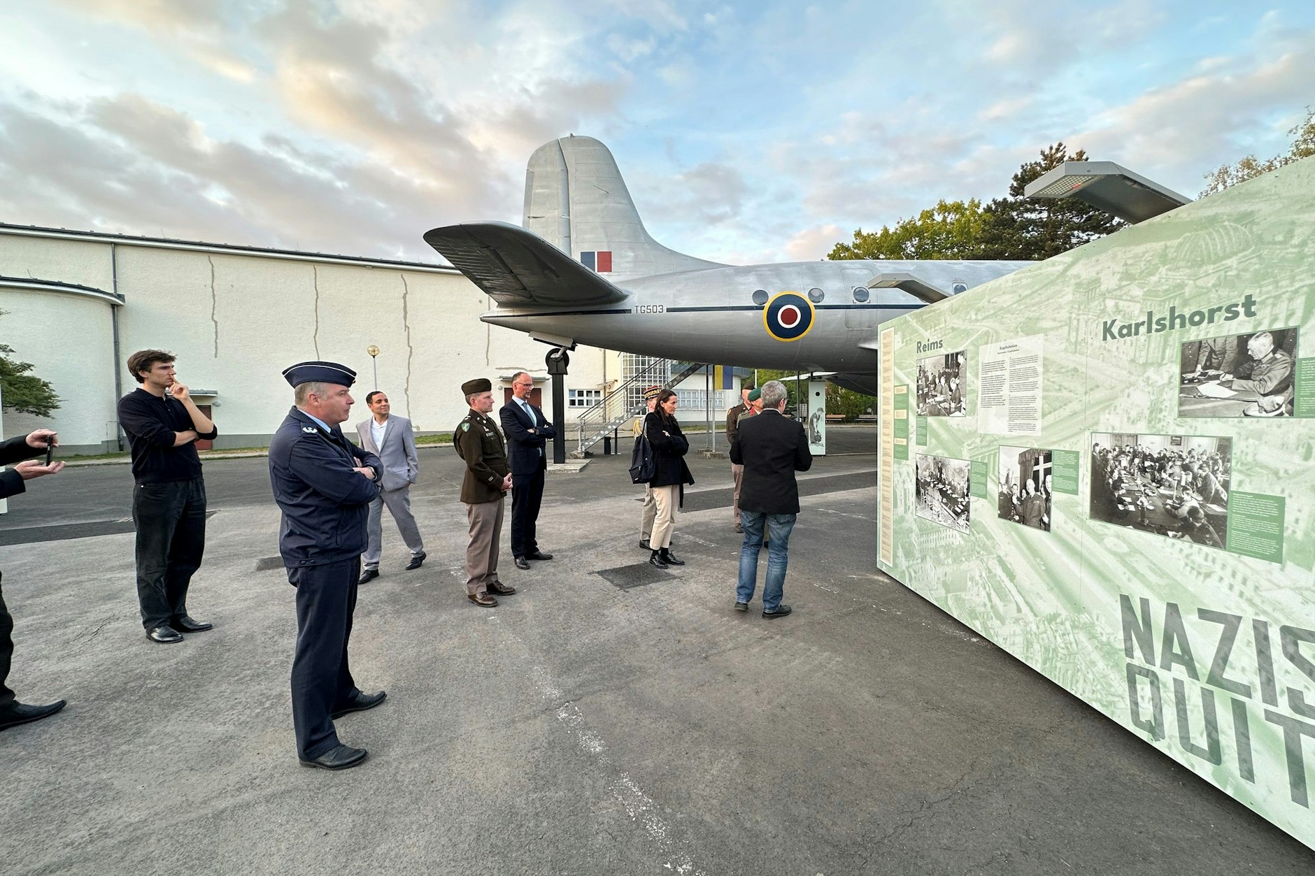 Eröffnung der Ausstellung im AlliiertenMuseum.