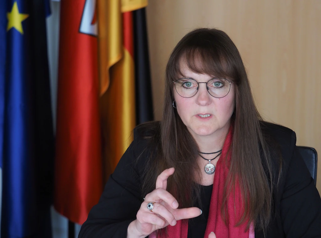 Verfassungsschutz und AfD: Brandenburgs Innenministerin ist auf dem Irrweg – Kommentar