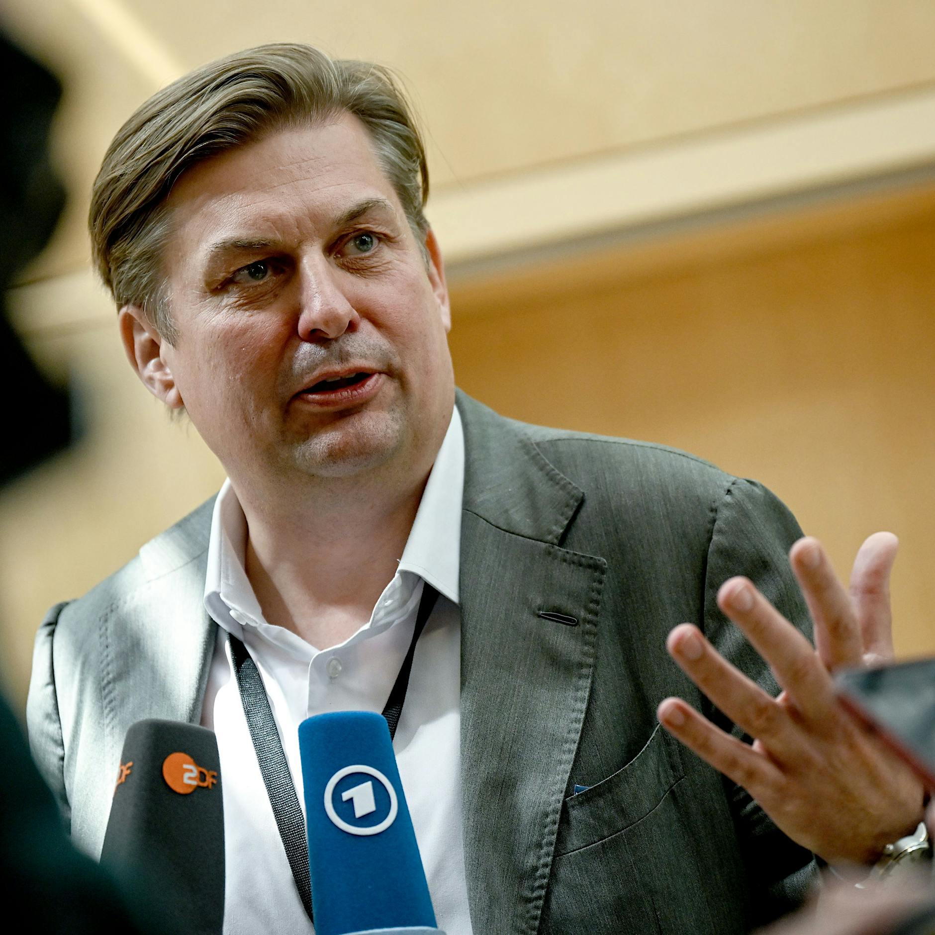 „Finger weg von der Staatsangehörigkeit“: Darum bricht AfD-Politiker Krah mit völkischen Ideen