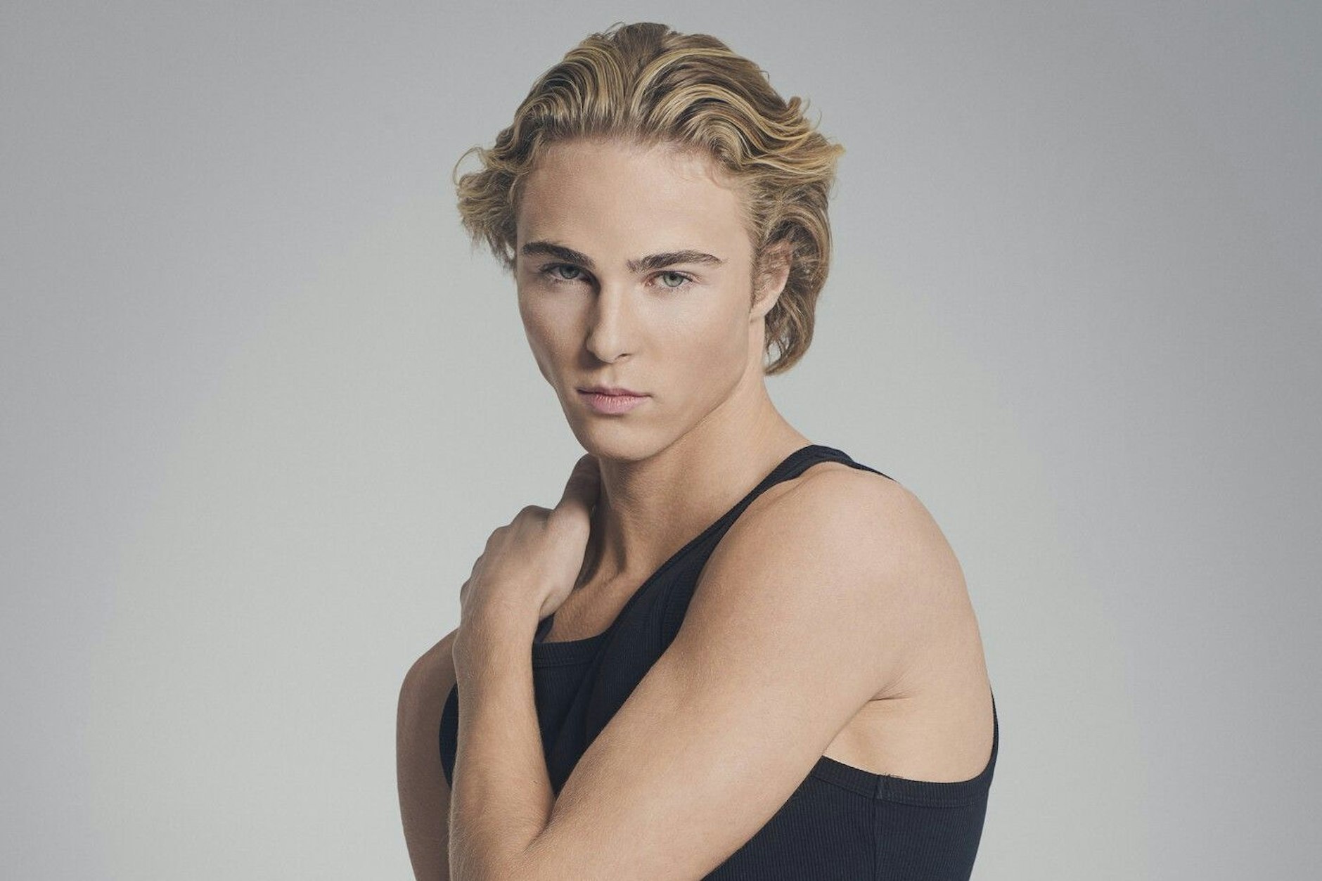 GNTM-Kandidat Moritz sorgt in der 19. Folge für einen Eklat.