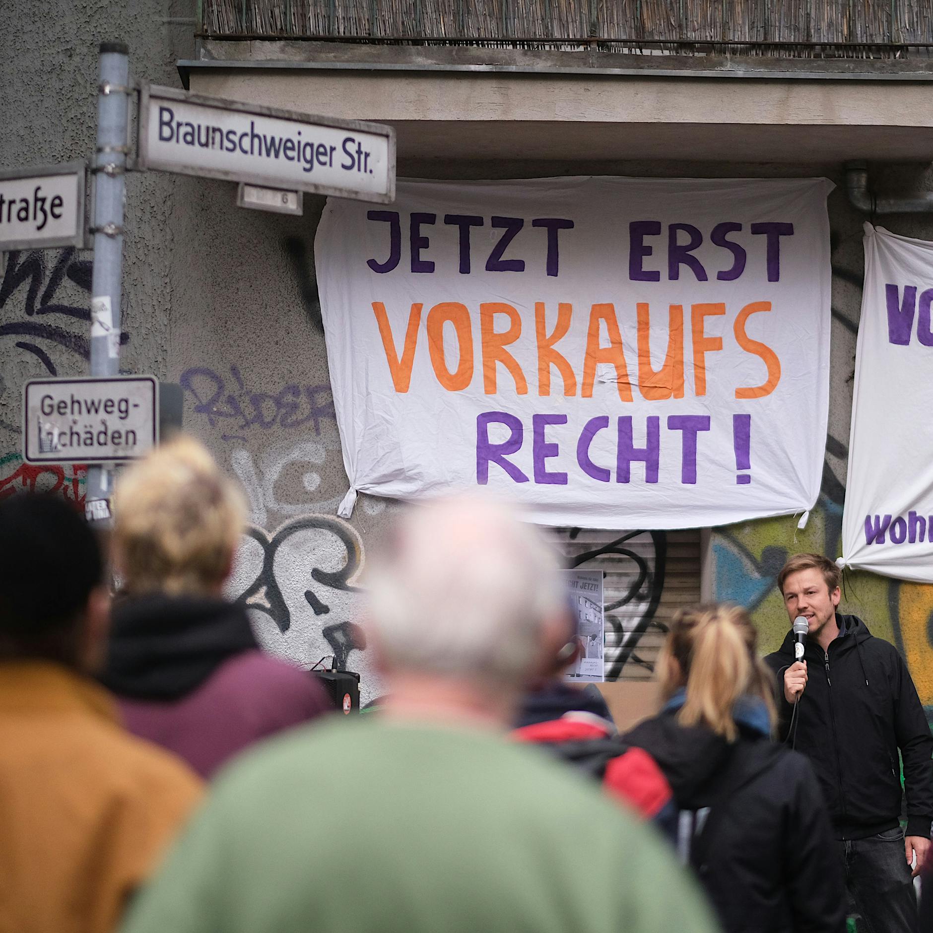 „Wenn wir hier rausmüssen, verlieren wir alles“: Neuköllner kämpfen gegen Verdrängung