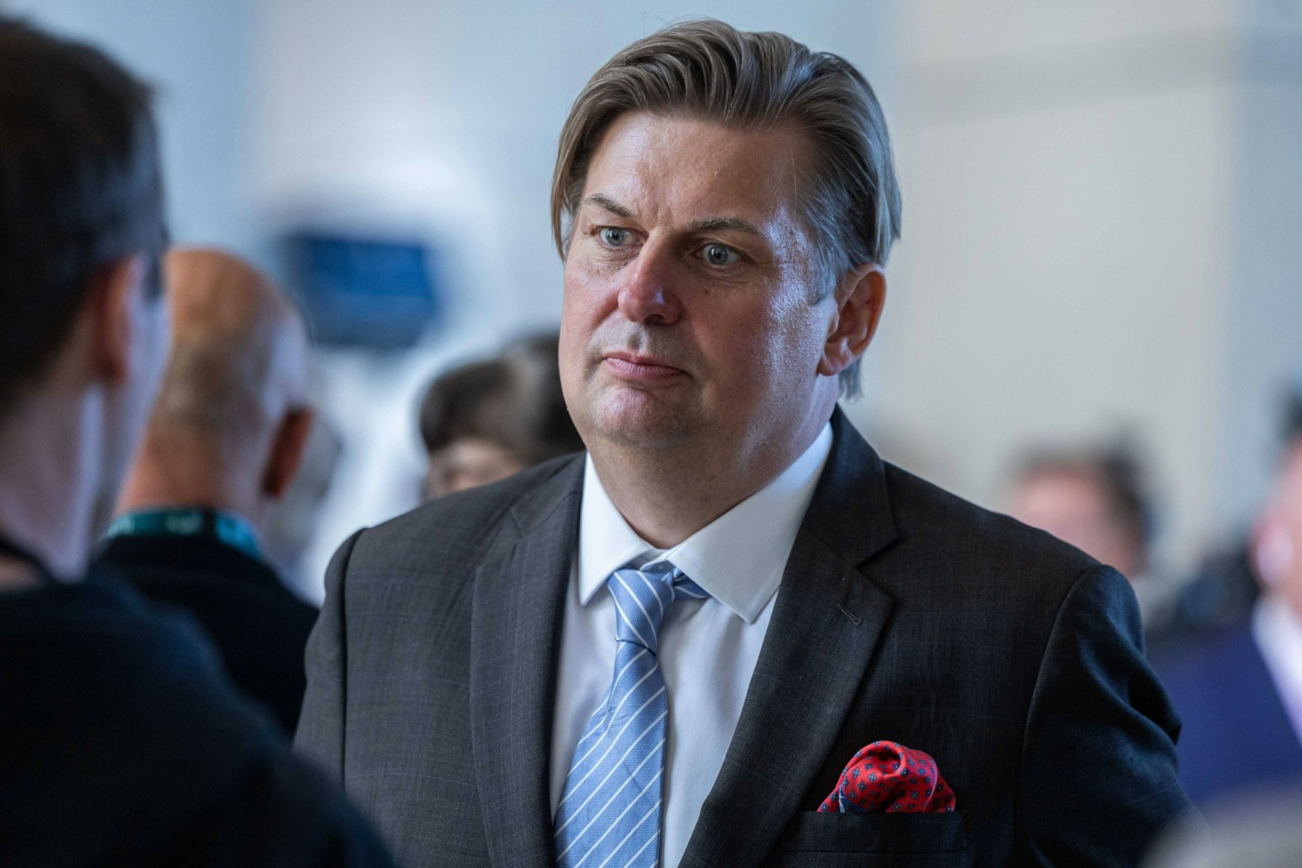 Wegen eines geplanten Auftrittes von AfD-Politiker Maximilian Krah wird am Donnerstag in Lichterfelde gegen Rechtsextremismus demonstriert.