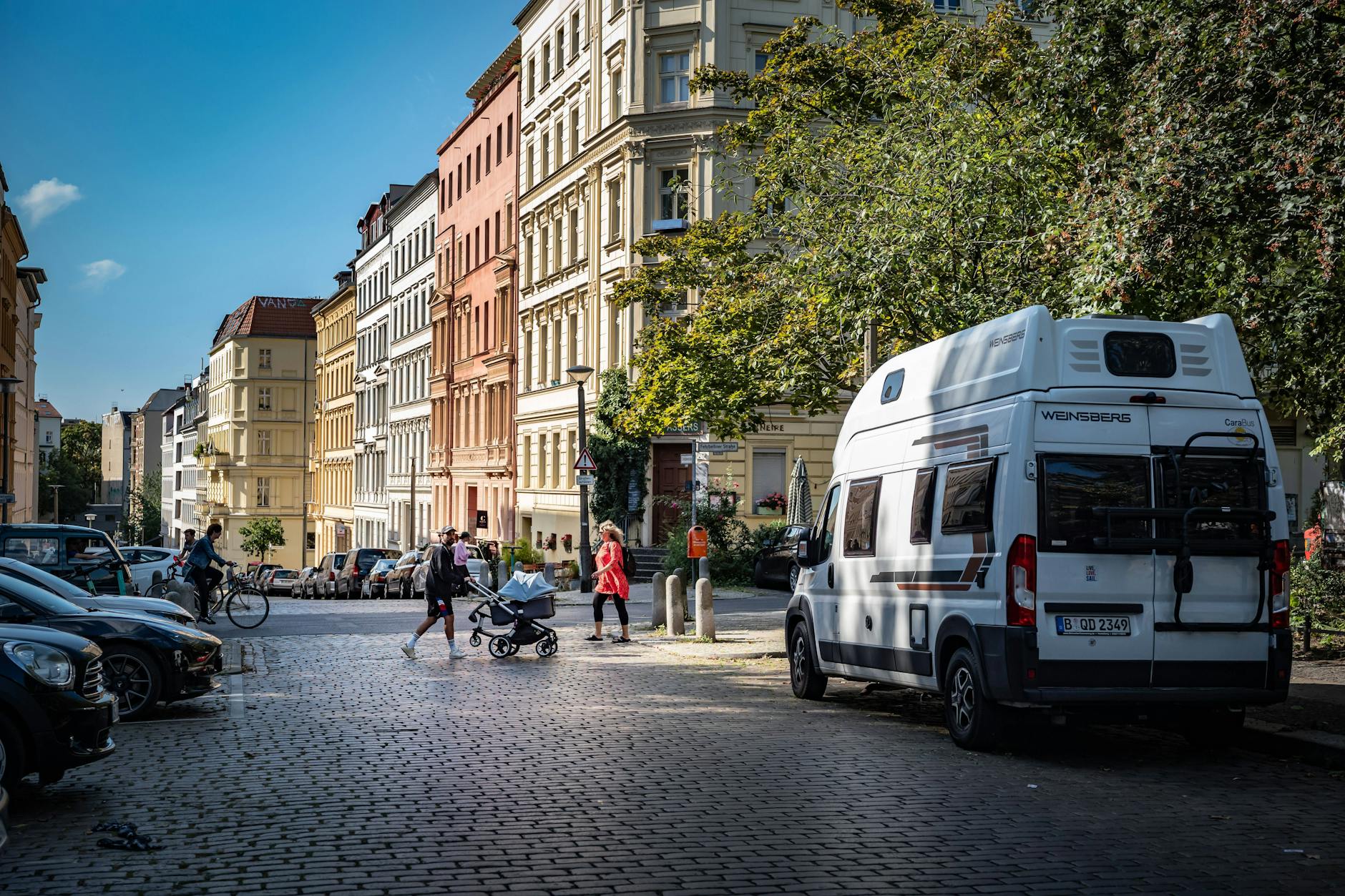 Wohnkosten belasten die Menschen in Berlin und in ganz Deutschland immer stärker.