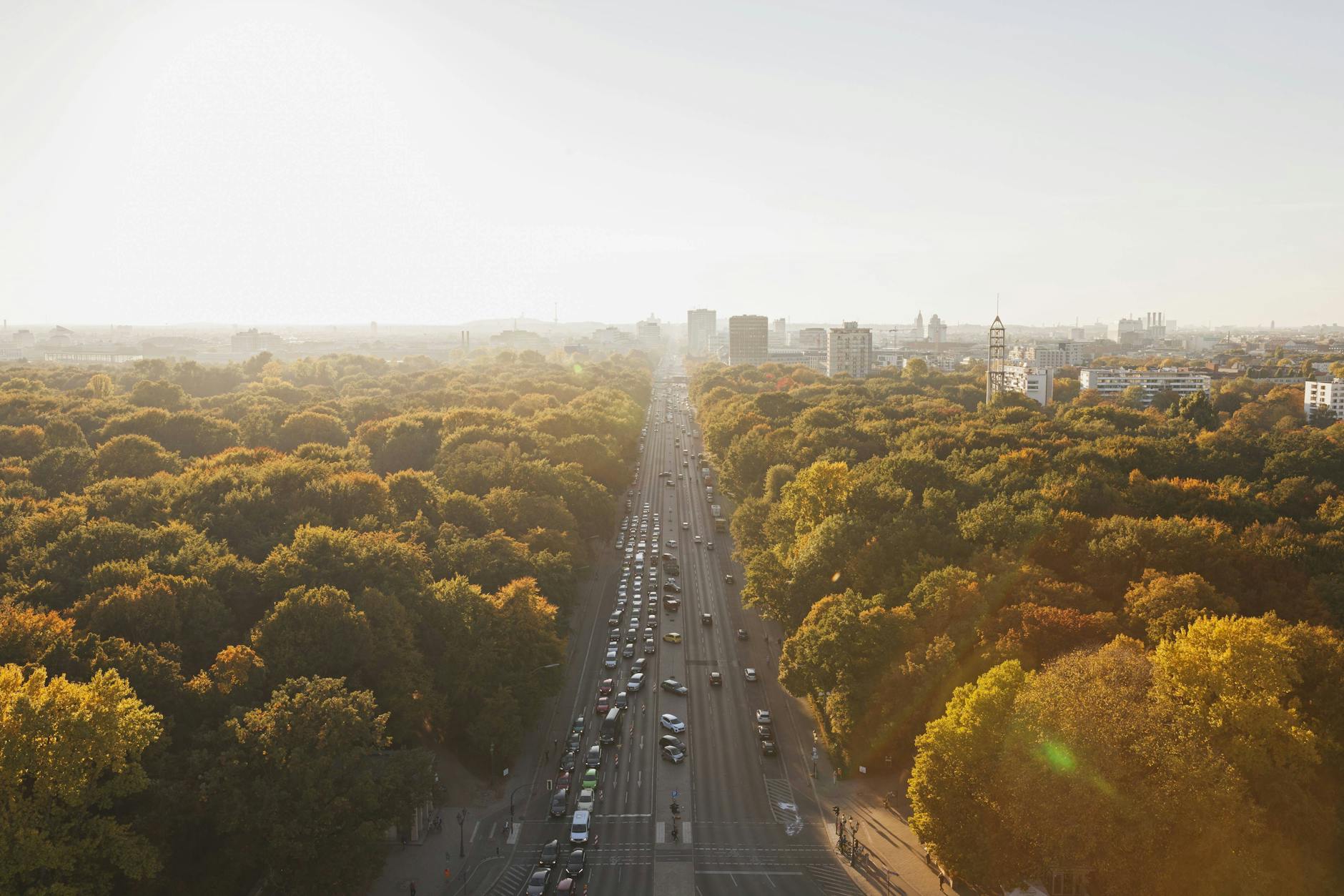 Verkehrslage Berlin: Sperrungen, Staus und Umleitungen – ein Überblick. (Symbolfoto)
