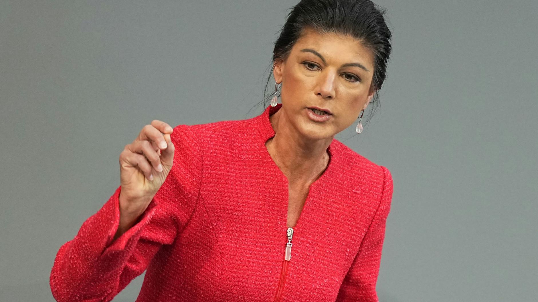 BSW-Parteichefin Sahra Wagenknecht nennt Wohnen ein „Verarmungsprogramm für weite Teile der Bevölkerung“.