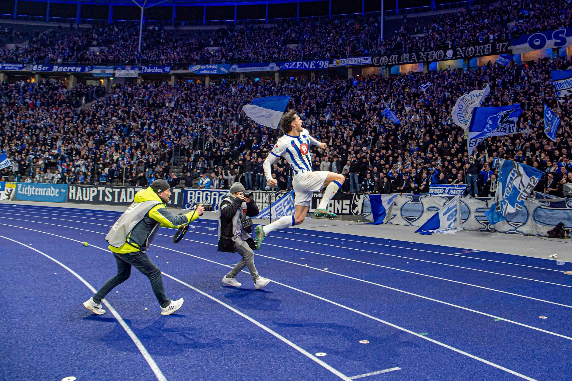 Herthas Fanliebling Fabian Reese begeistert zwei Jahren nicht nur als Fußballer, sondern auch als Mensch die blau-weißen Anhänger.