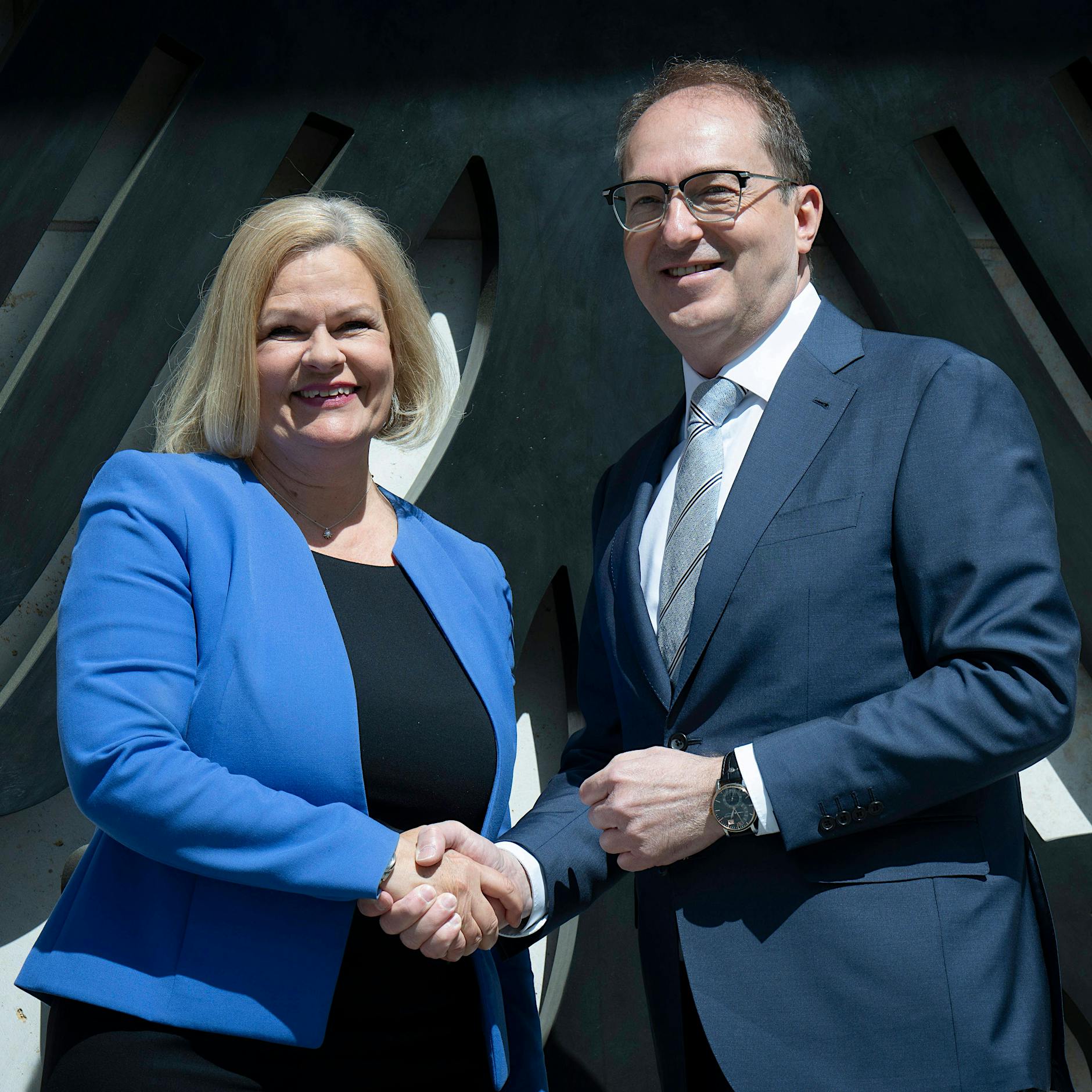 Verfassungsschutz-Leak: Wer gab das Gutachten über die AfD an die Medien?