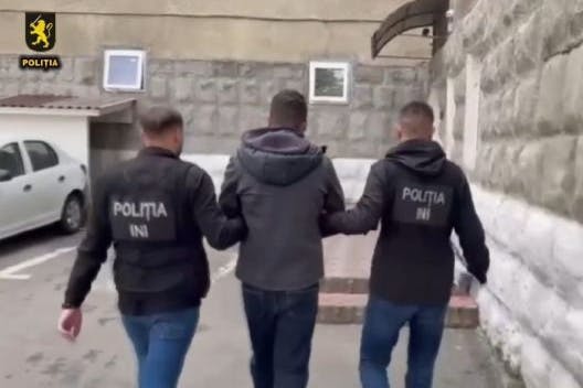 Die Polizei in Moldau hat einen Mann festgenommen, der im Verdacht steht, an mehreren Ransomware-Angriffen im Jahr 2021 beteiligt gewesen zu sein.