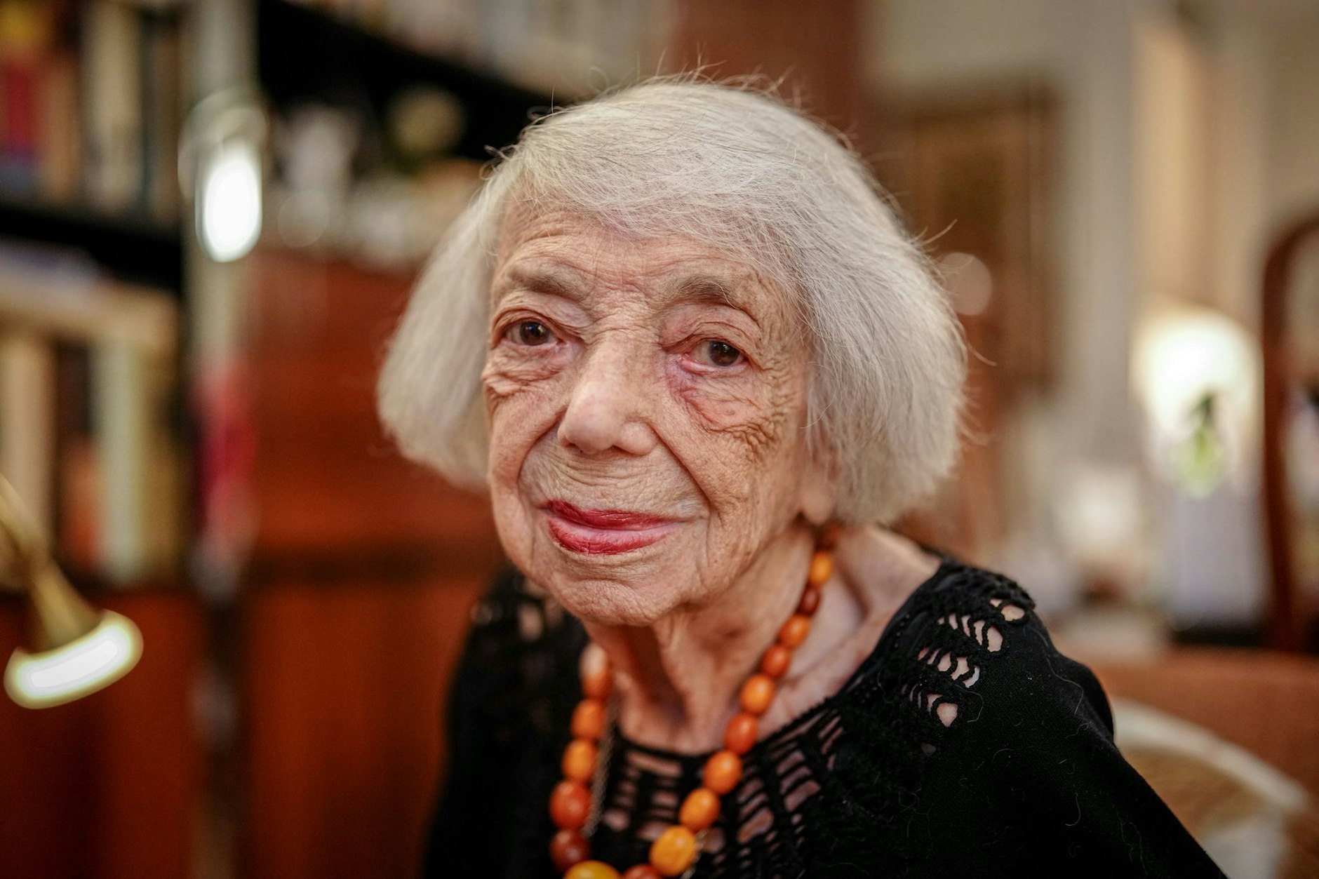 Margot Friedländer, Holocaust-Überlebende, verstarb im Alter von 103 Jahren.