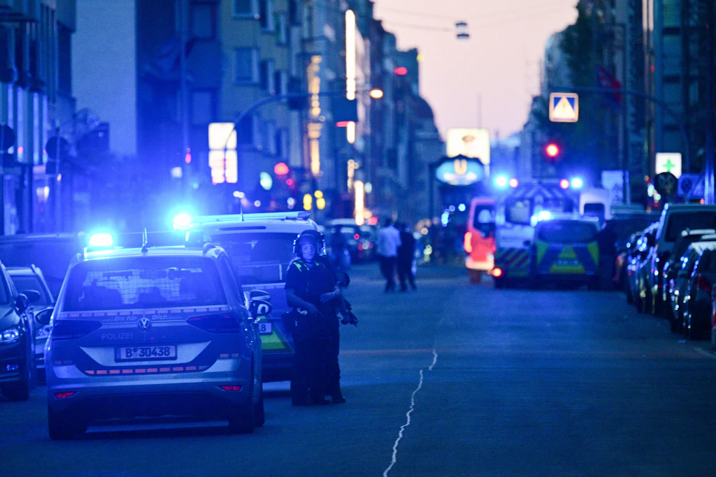 Schüsse am 1. Mai in Kreuzberg: Polizei sucht nach Zeugen