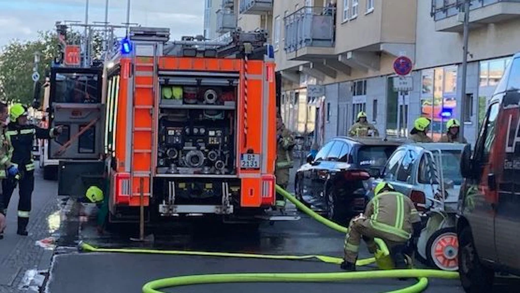 Berlin-Hellersdorf'ta Marka: İnsan Yaşamı Tehdit eden