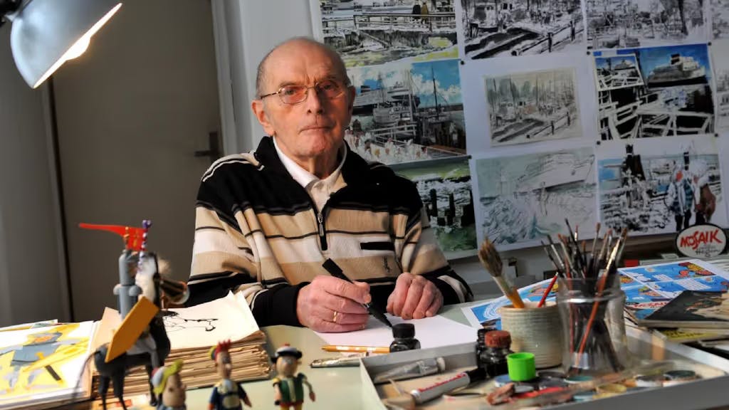 Hannes Hegen 2010 beim KURIER-Besuch am Schreibtisch in seinem Haus in Karlshorst, in dem sich das Atelier befand