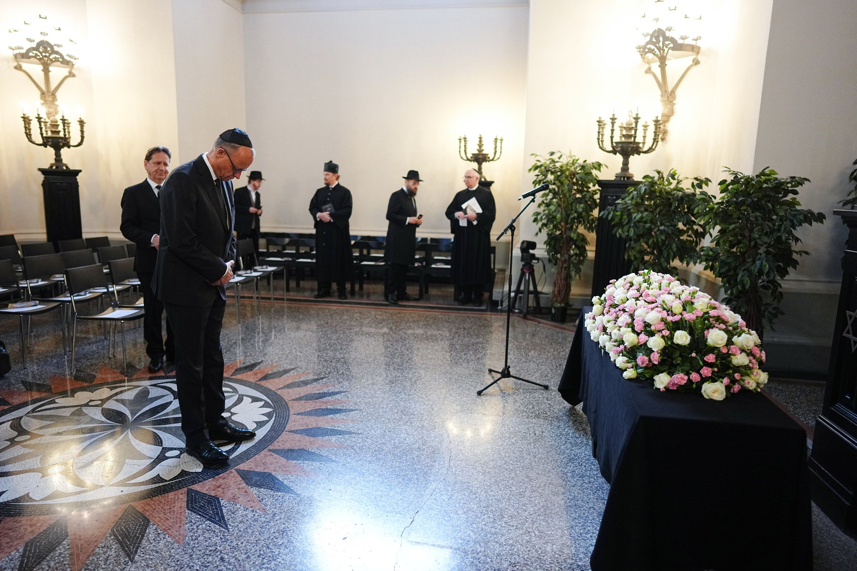 Image - Margot Friedländer in Berlin beigesetzt – Abschied von einer ganz Großen