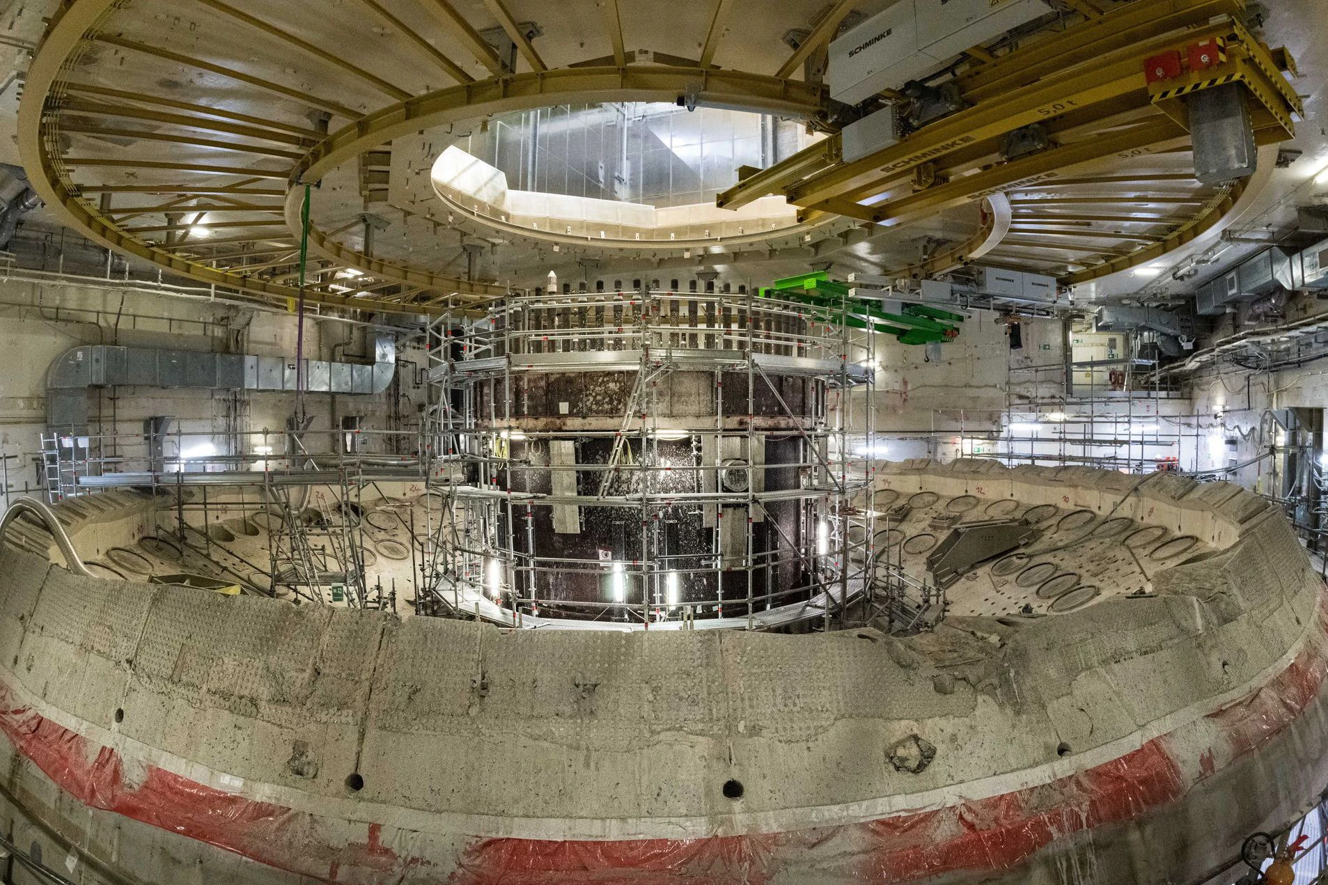 Der Rückbau des EnBW-Kraftwerks in Neckarwestheim ist in vollem Gange.