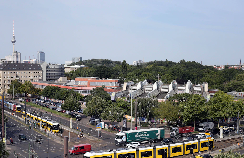 CDU-Mann aus dem Berliner Westen macht sich für das SEZ im Osten stark