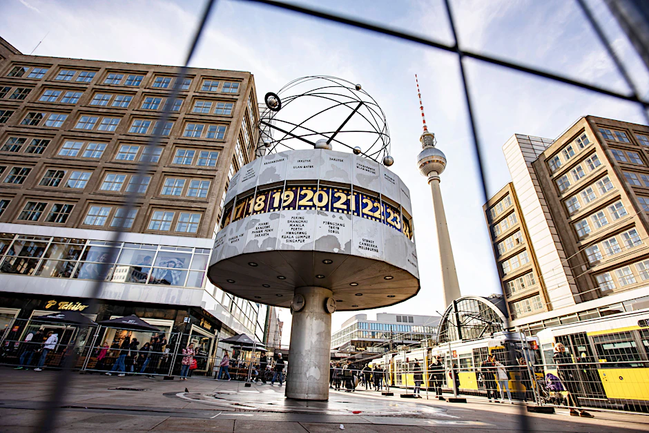 Der Alexanderplatz in Berlin ist auch immer wieder Tatort von Kriminellen.