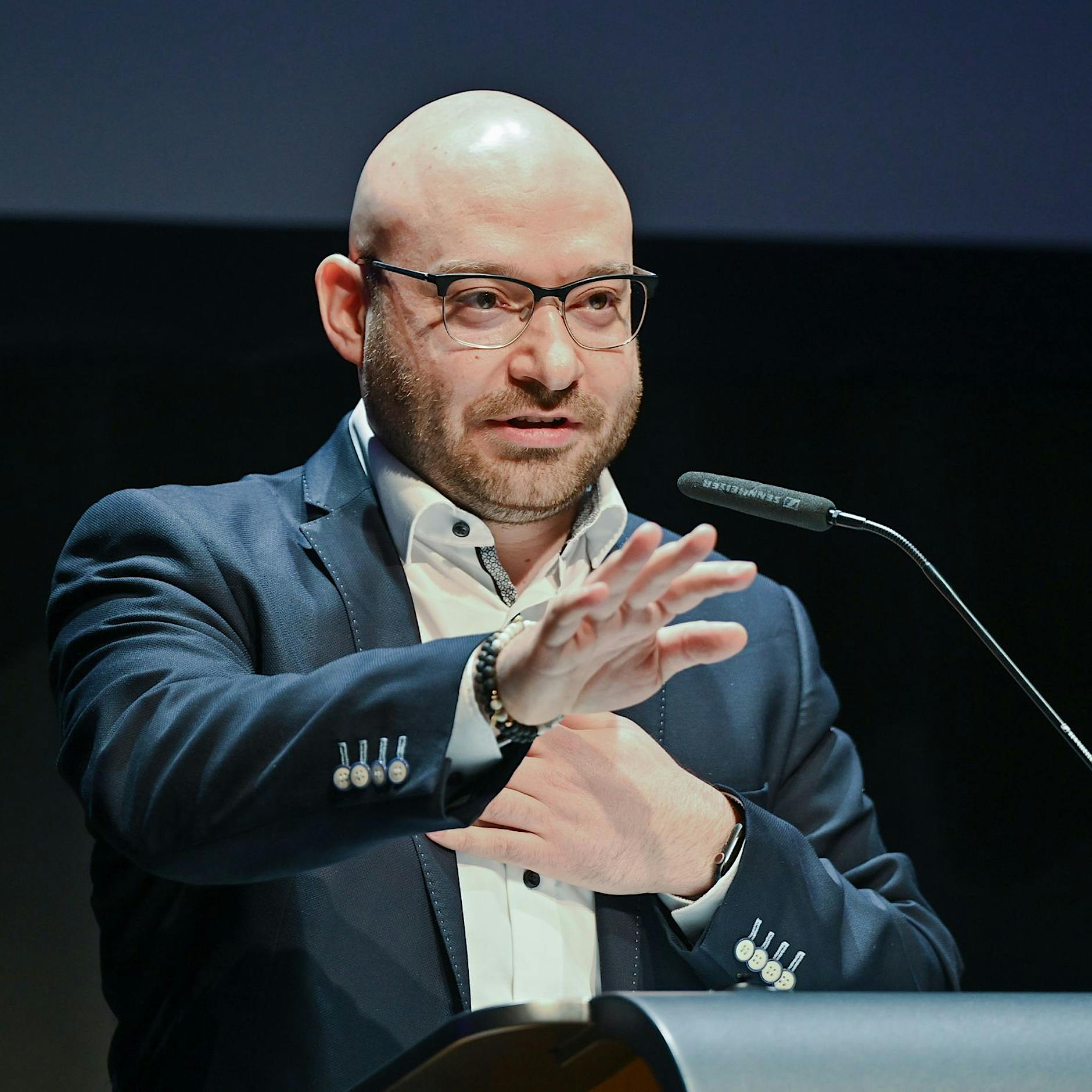 Brandenburgs Innenminister fordert: Kein Recht auf Asyl beim Untertauchen