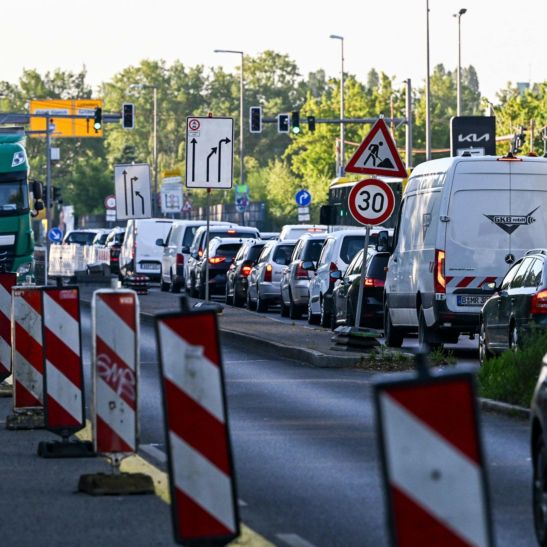 Image - Einsturzgefährdete Brücke in Berlin-Oberschöneweide: Das ist der Zeitplan für den Abriss