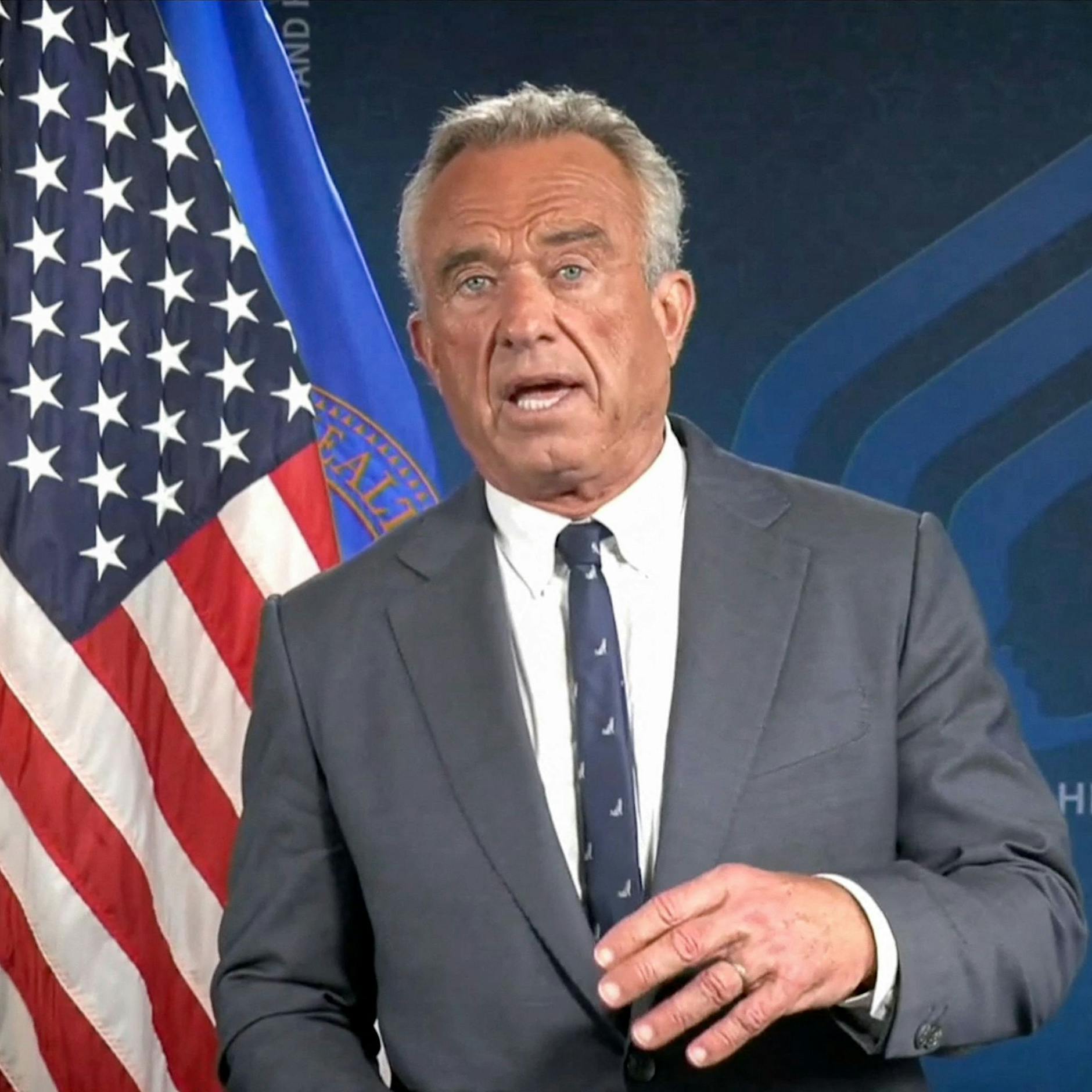 US-Gesundheitsminister Kennedy ruft zum WHO-Ausstieg auf - und kritisiert Pandemie-Abkommen