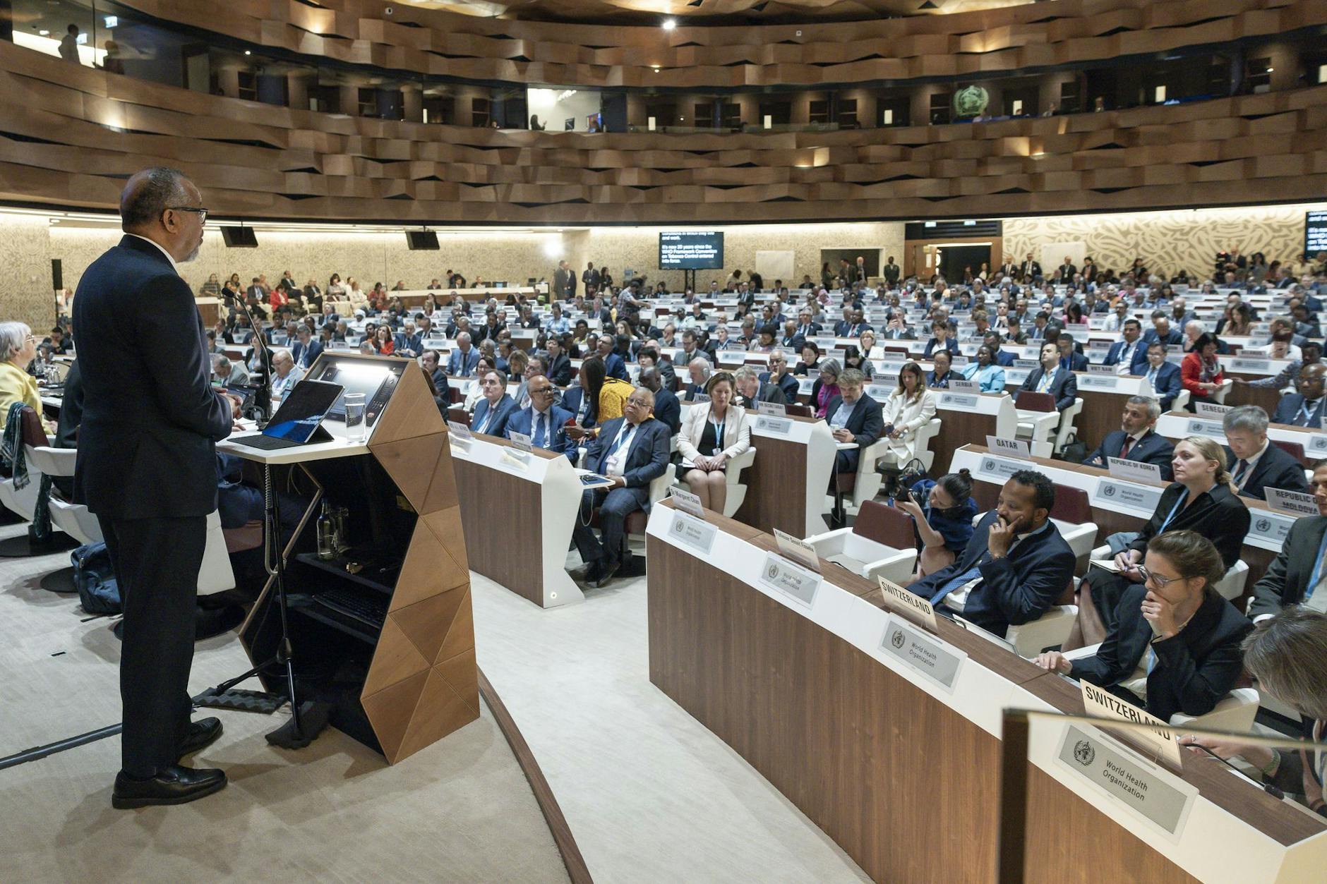 Pandemie-Vertrag: Die WHO verabschiedet den Vertrag, der den internationalen Umgang mit gesundheitlichen Krisen regeln soll.