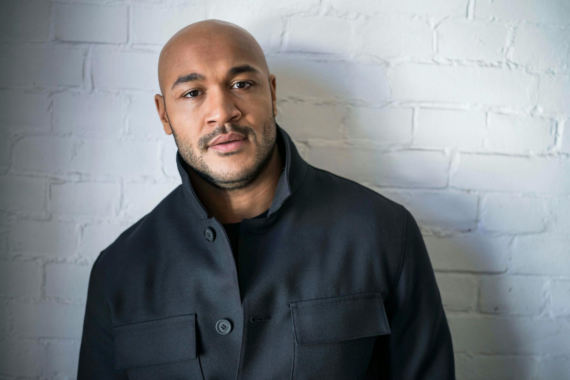 Lebt in Prenzlauer Berg, aber nur dank guter Kontakte: Malick Bauer