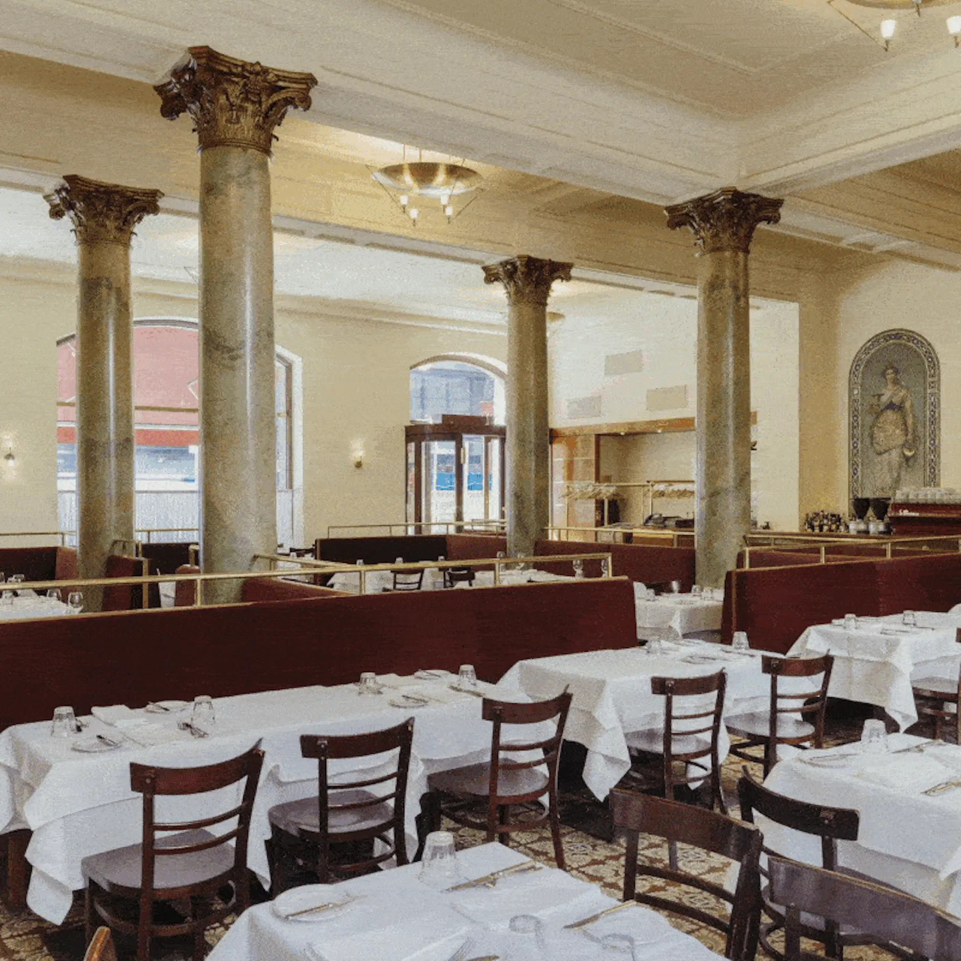 Image - Borchardt trifft Grill Royal: „Wir fragen nicht: Hat’s geschmeckt?“