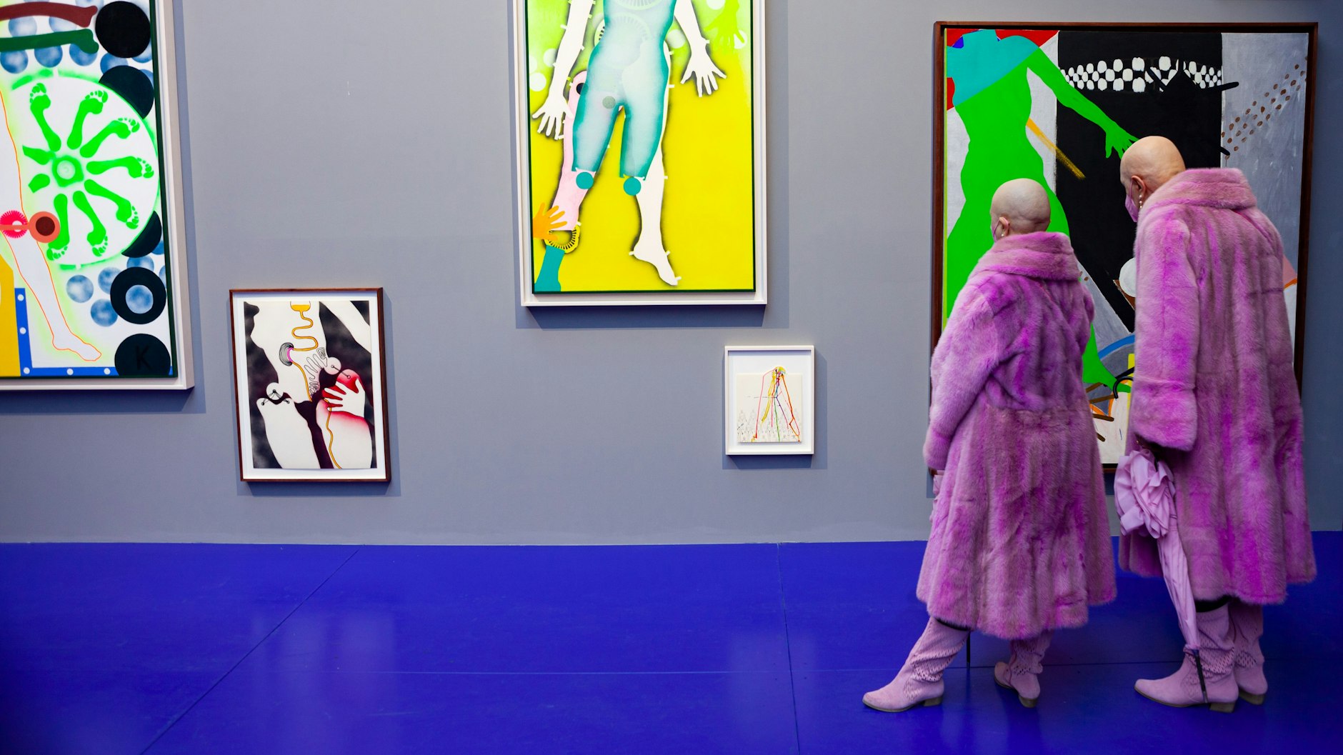 Eva & Adele in einer Ausstellung während der 59. Biennale in Venedig.