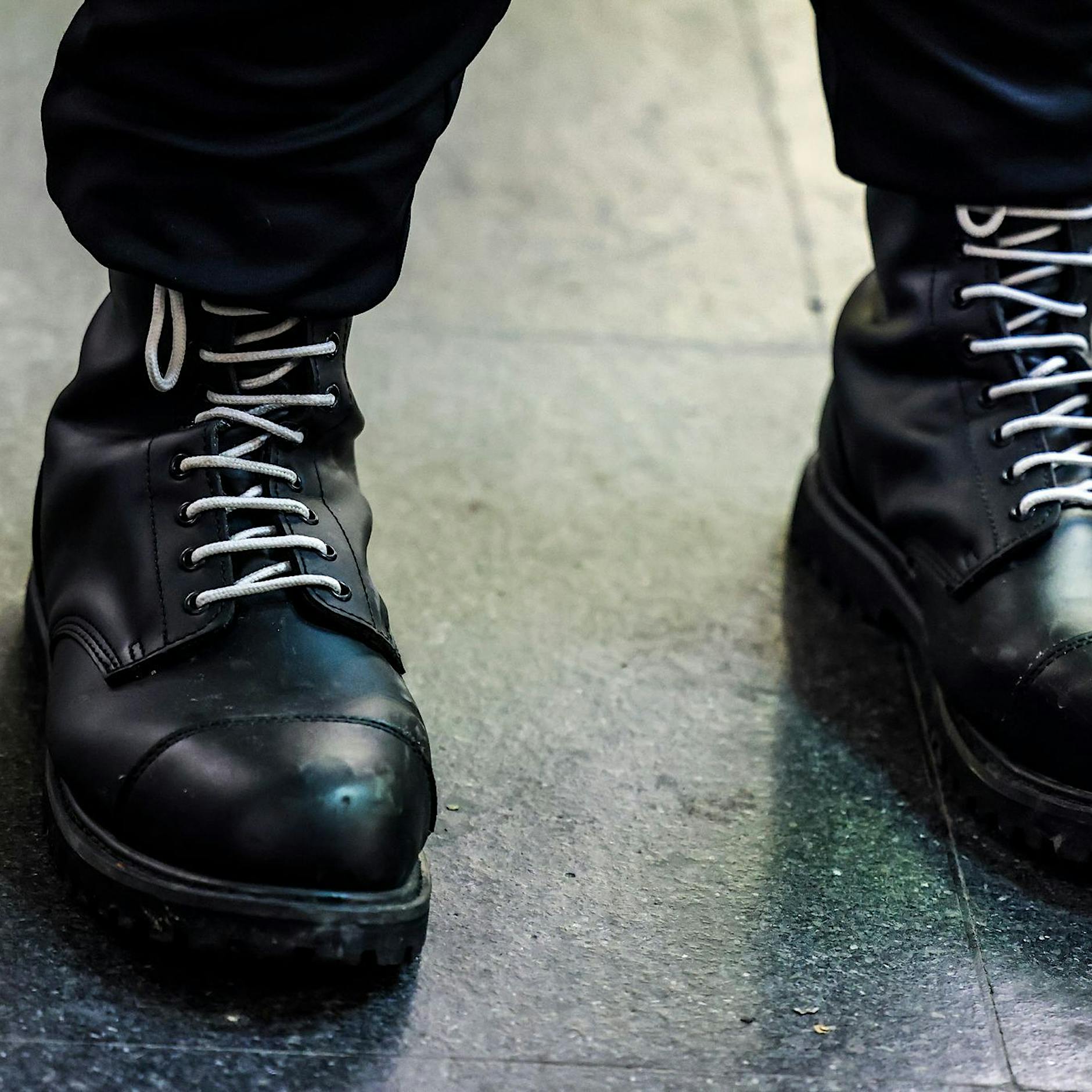 Mutmaßliche rechtsextreme Terrorzelle: Razzien und Festnahmen – auch in Brandenburg