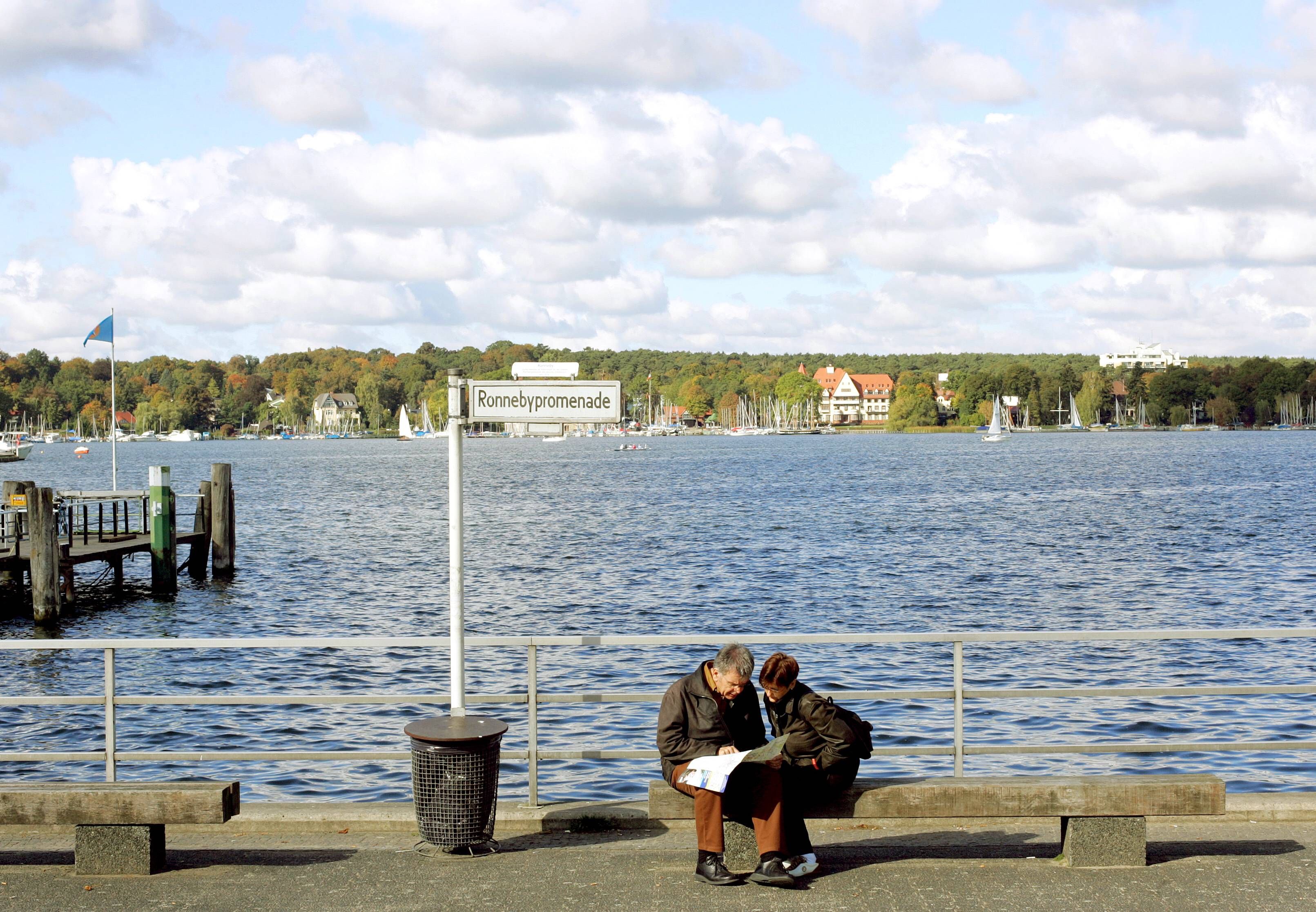 Ronnebypromenade in Steglitz-Zehlendorf bald fertig: Neuer Zugang zur BVG-Fähre