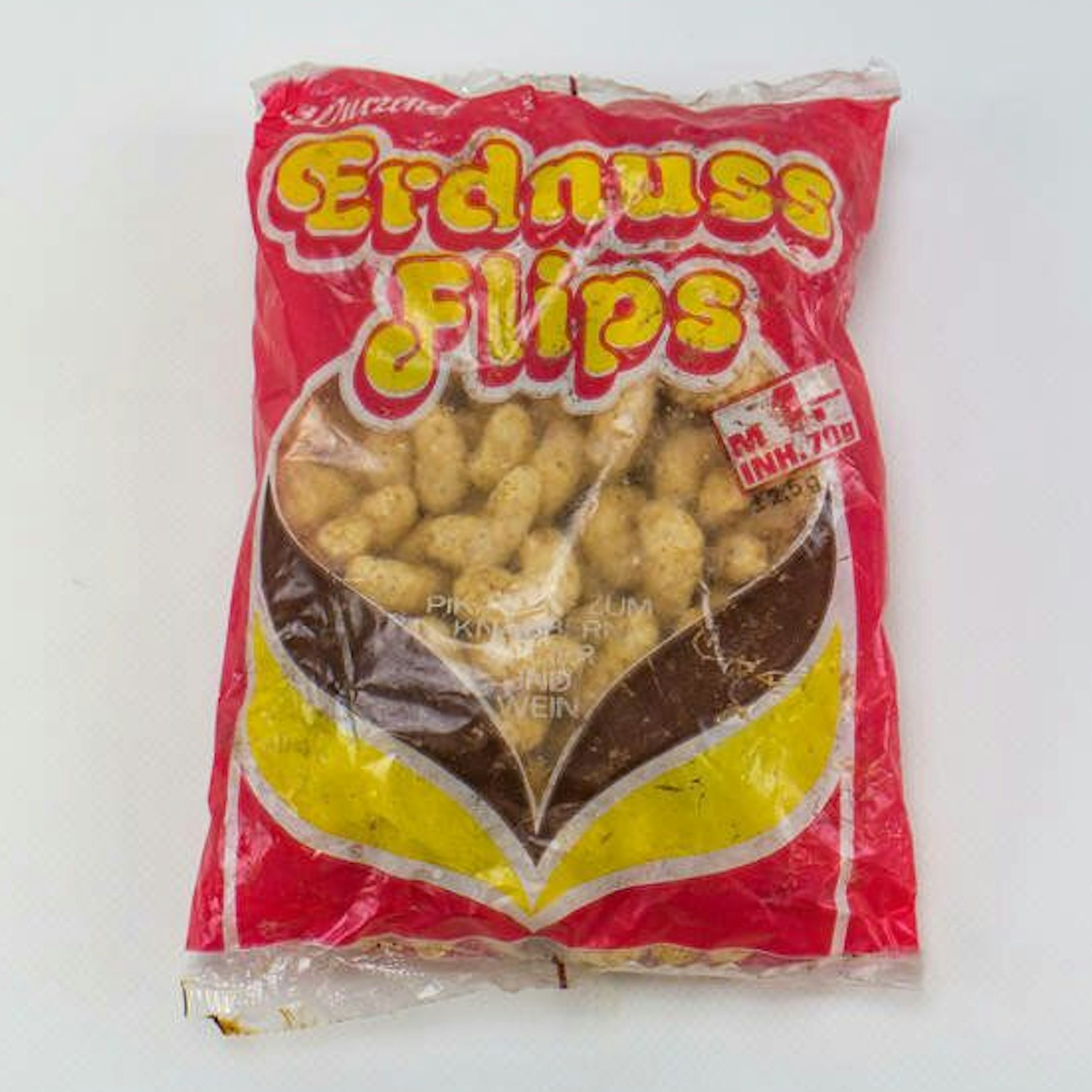 Eine Tüte Erdnussflips aus Wurzen: Sie kamen auch beim Grillabend zu späterer Stunde auf den Tisch, die Flips waren der perfekte Snack zu Bier, Sekt und Bowle.