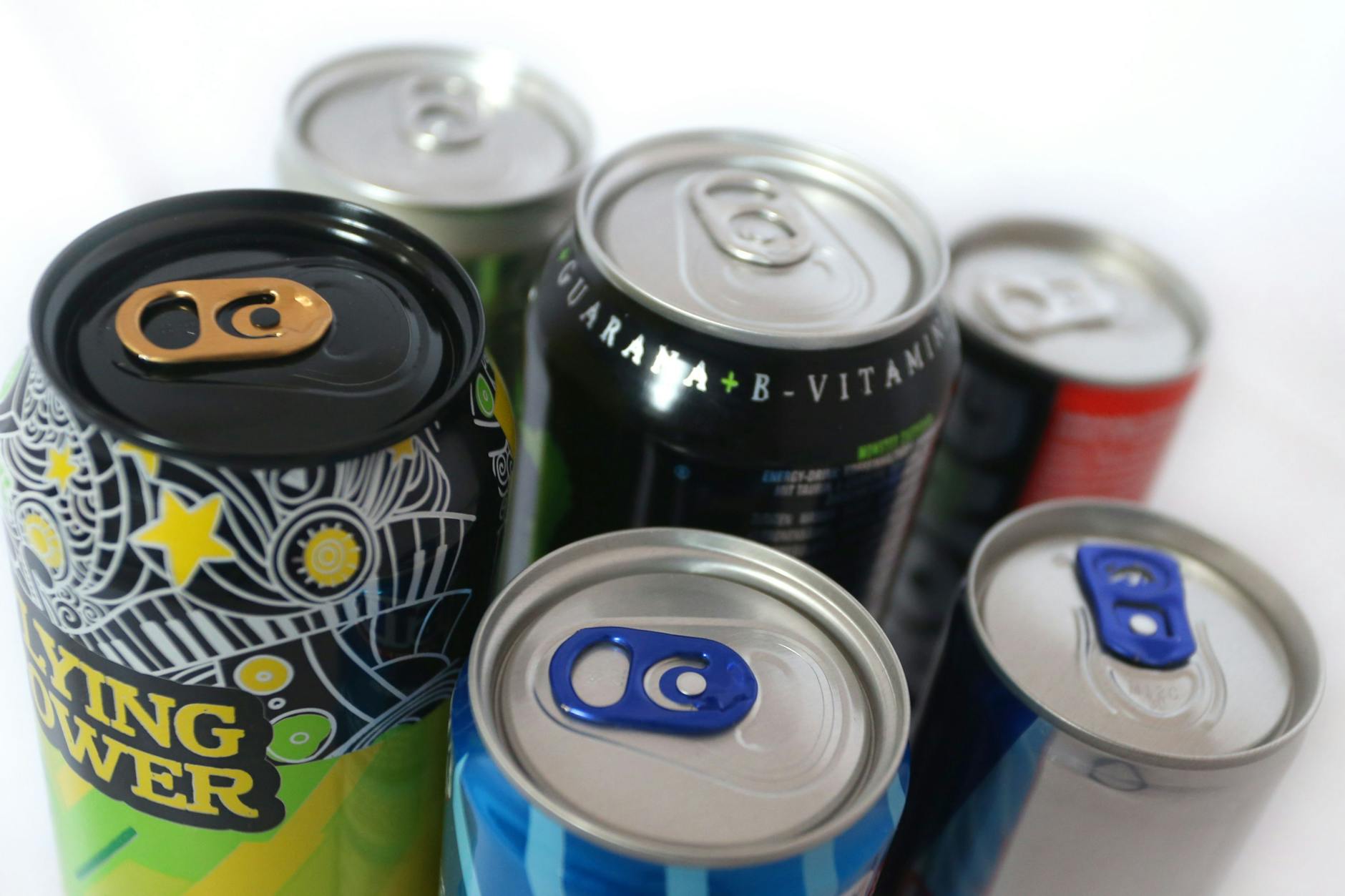 Energydrinks stehen laut einer neuen Studie unter Verdacht, Blutkrebs zu „füttern“.