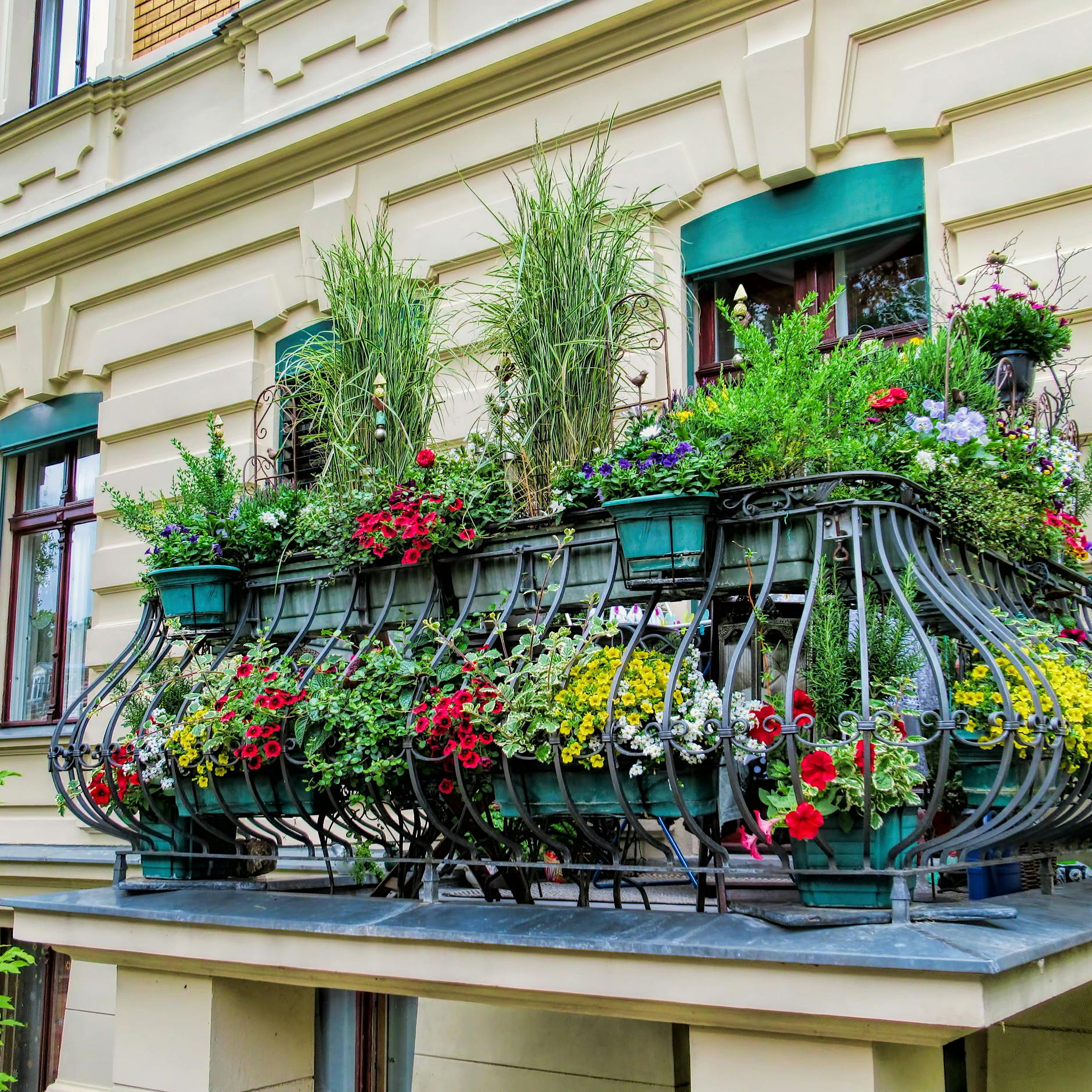 Neuköllner Wettbewerb: Wer hat den schönsten Balkon in der High-Deck-Siedlung