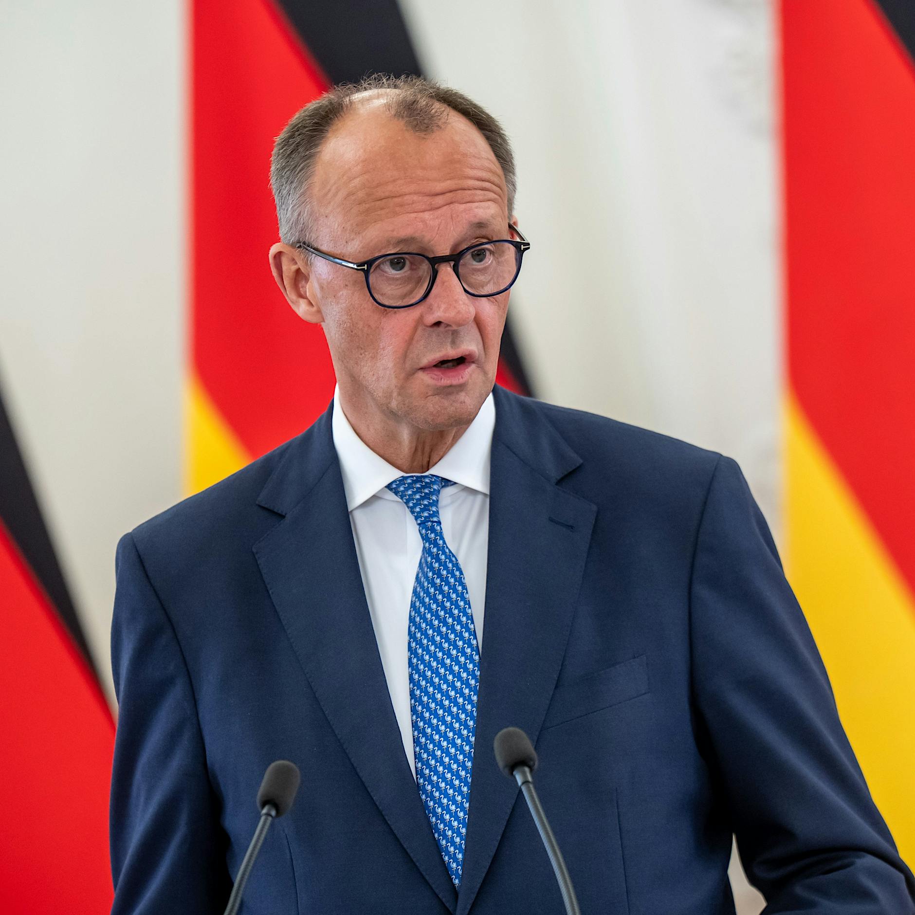 Nach dem Trump-Schock zur Ukraine: Wollen nun Merz und Macron Kiew allein retten?