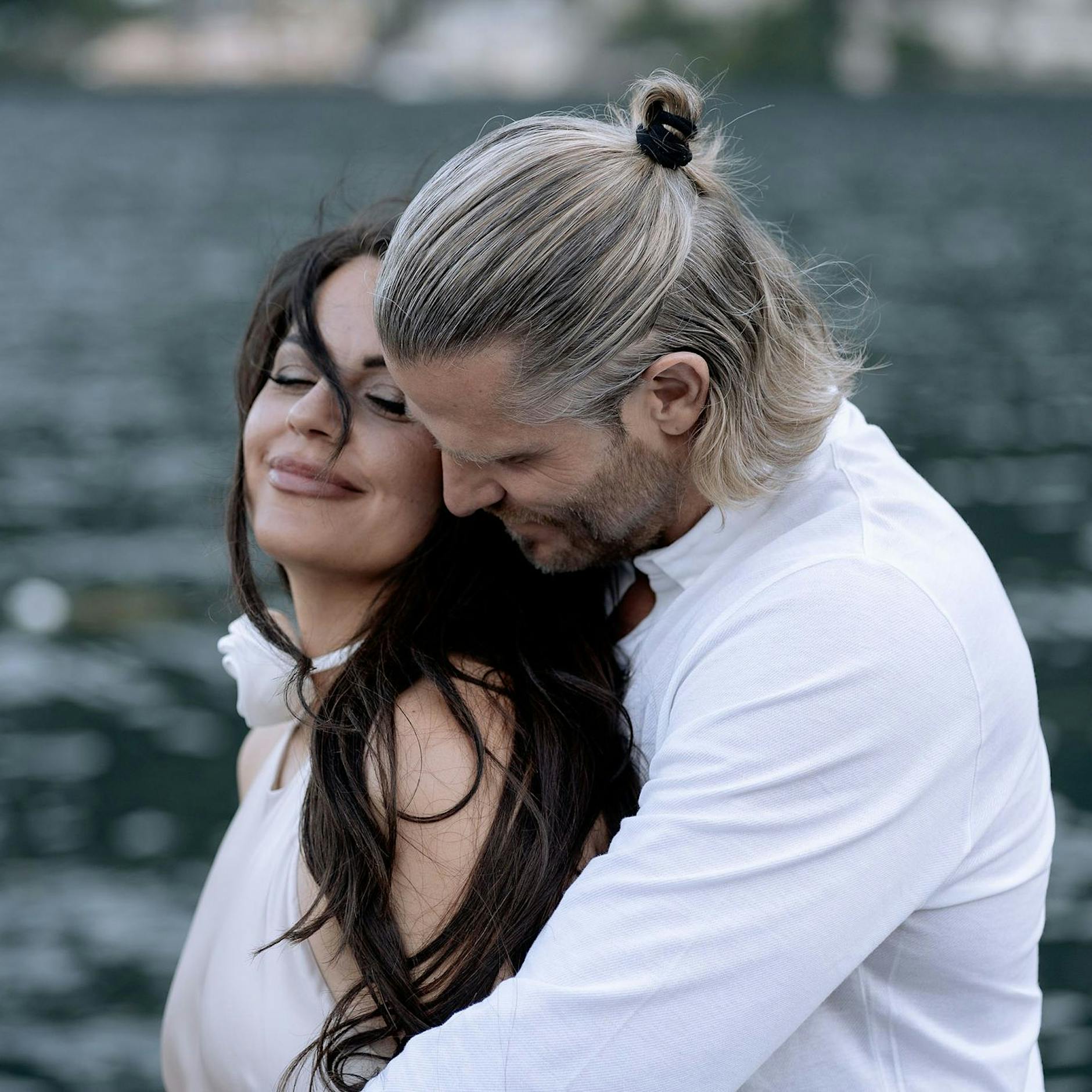 Blitz-Hochzeit? Paul Jankes „Verlobte“ verrät: Ist es wirklich Liebe?