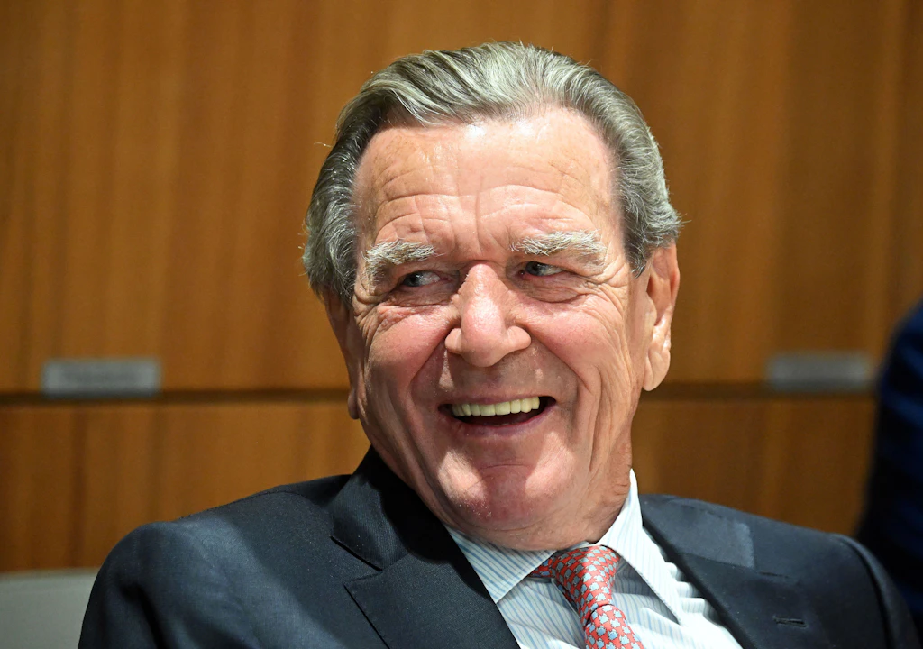Gerhard Schröder artık Gazprom Para Raporu almıyor