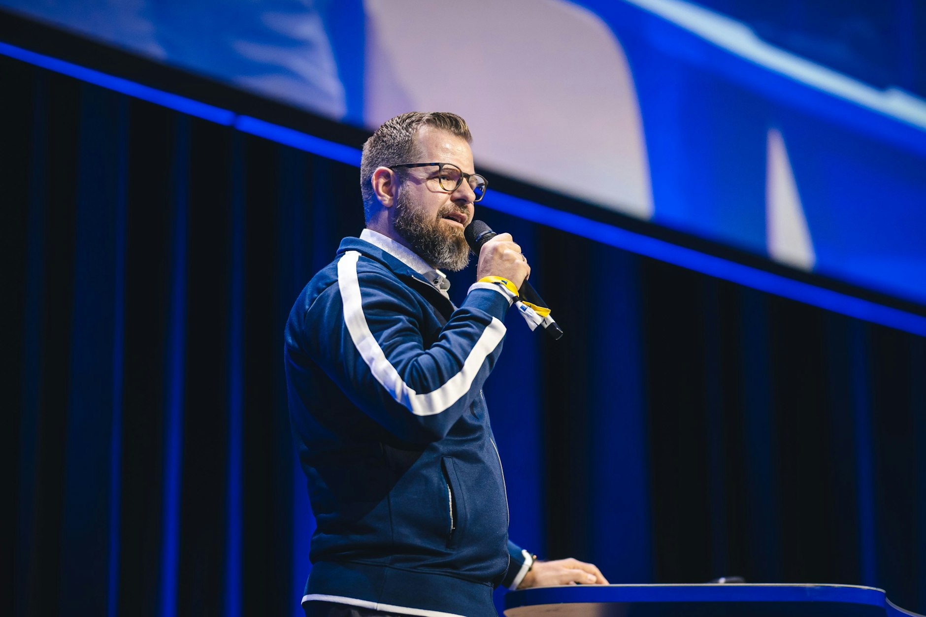 Herthas Präsident Fabian Drescher geht nach der verkorksten Saison in die Offensive: Aufstieg 2026 ist das Ziel.
