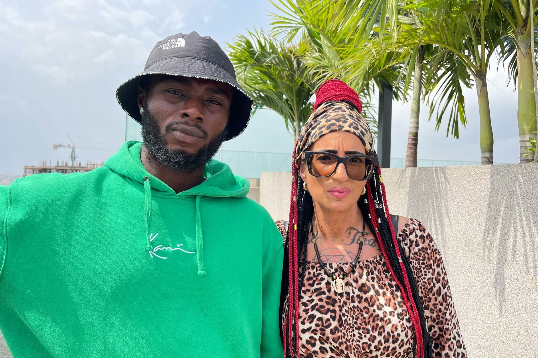 Richmond und Tina wollen heiraten.