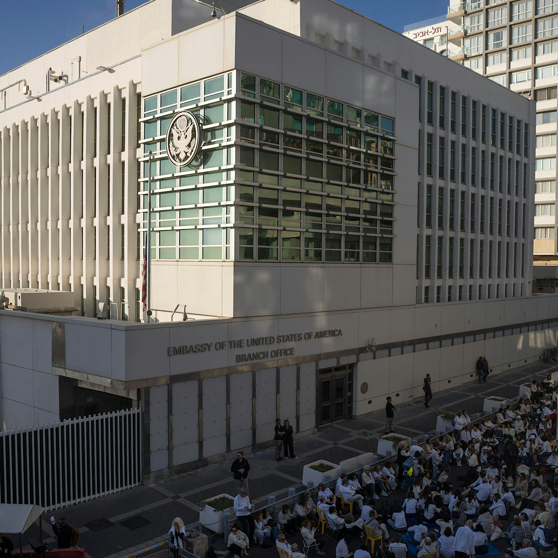 US-Deutscher soll Anschlag auf Botschaft geplant und zum Mord an Trump aufgerufen haben