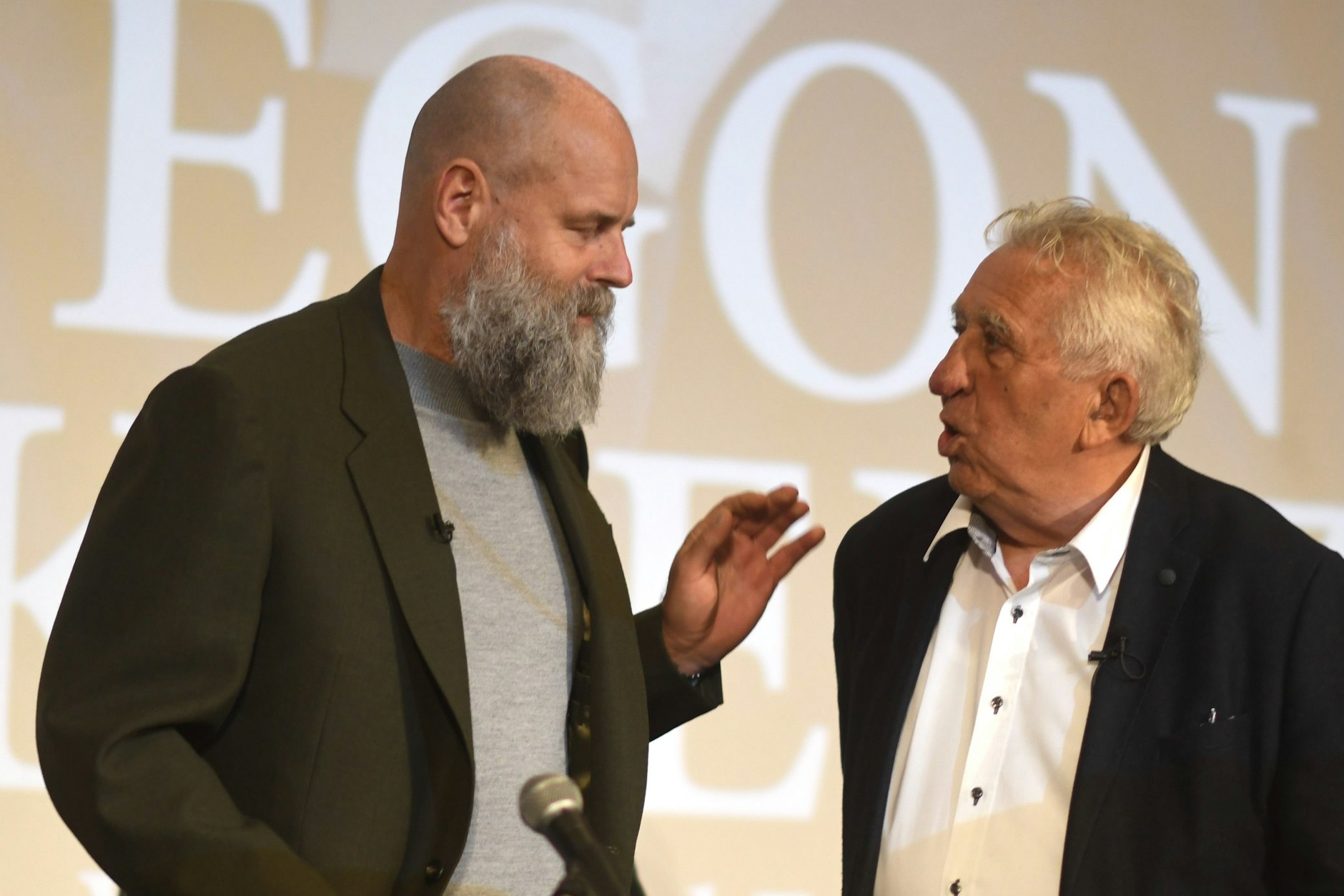 Egon Krenz und Holger Friedrich im Gespräch